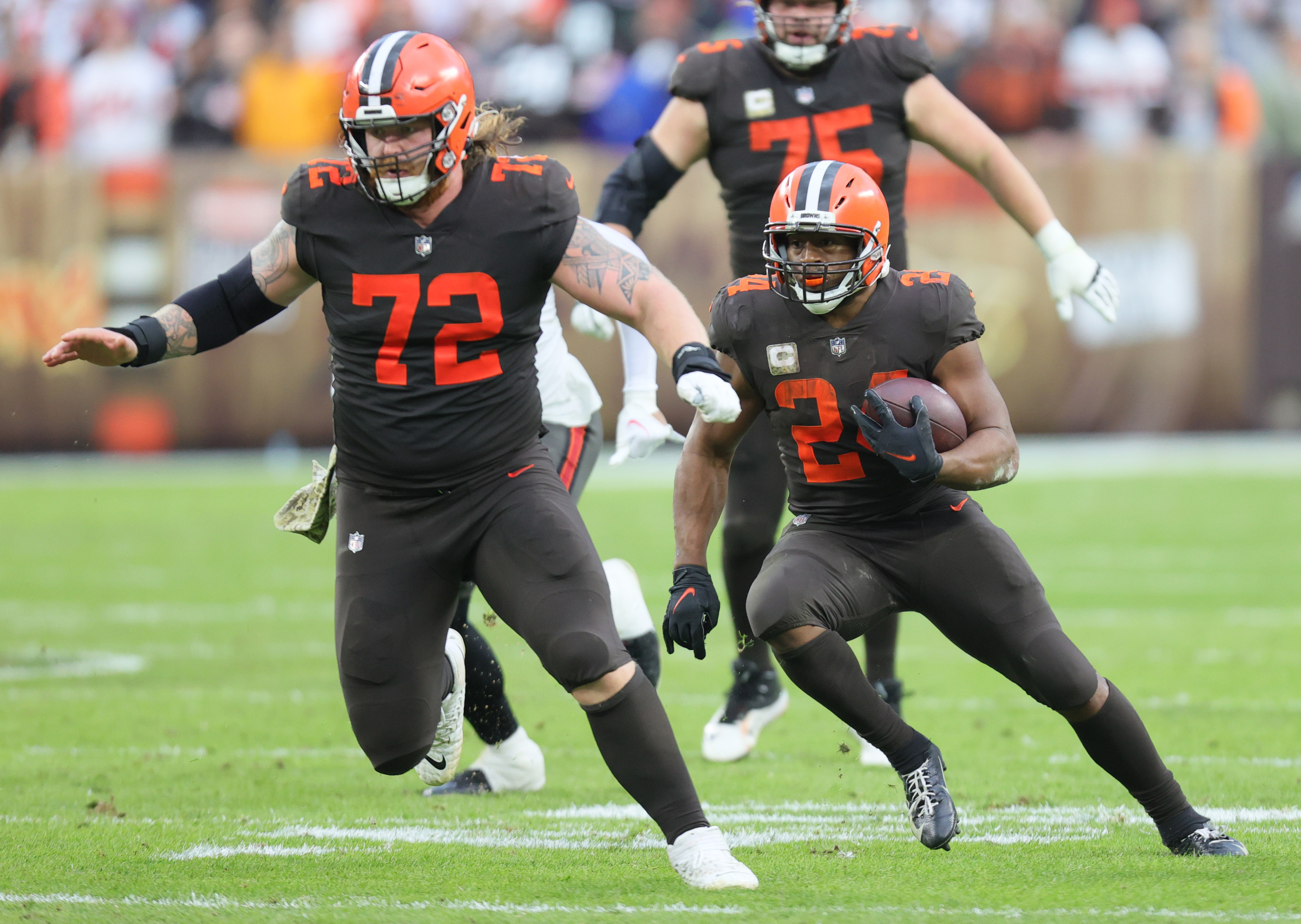 AFC running back Nick Chubb of the Cleveland Browns competes in the  Dodgeball Event at the 2022 Pro Bowl Skills Showdown, Wednesday, February  2, 2022, in Las Vegas. The event will be