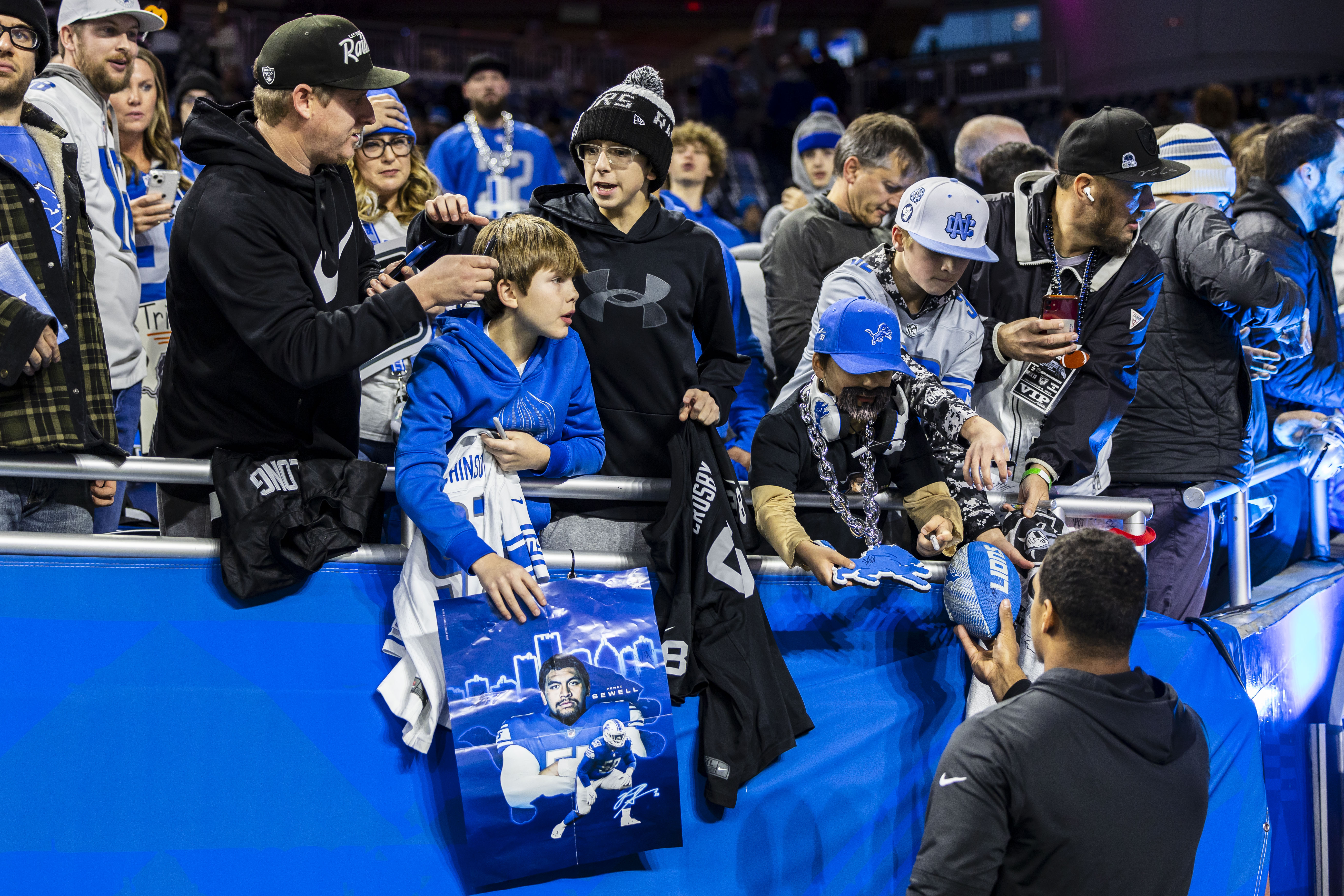 Detroit Lions host Las Vegas Raiders for Monday night football