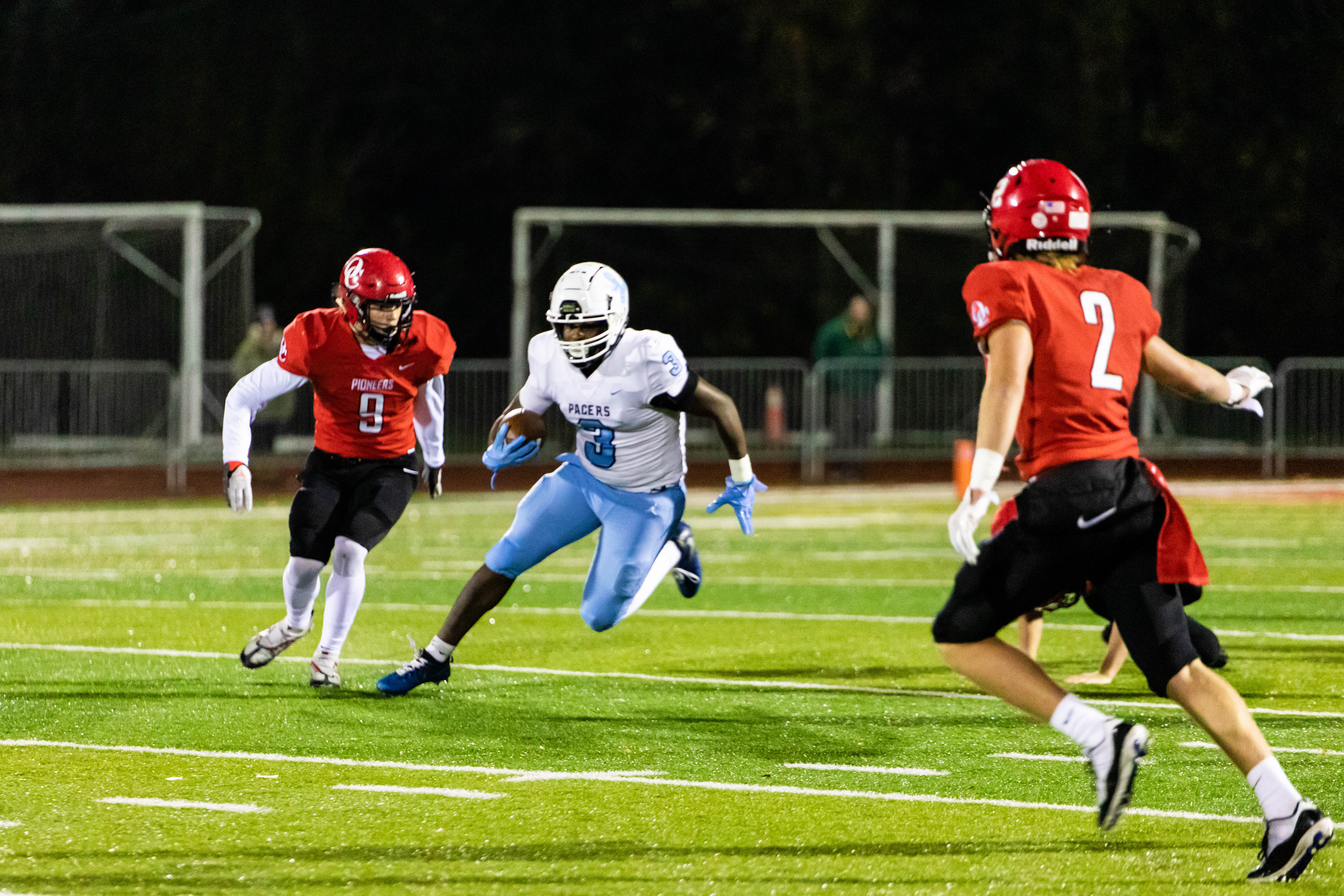 Lake Ridge Pacers Lakeridge Pacers vs Oregon City Pioneers football - oregonlive.com
