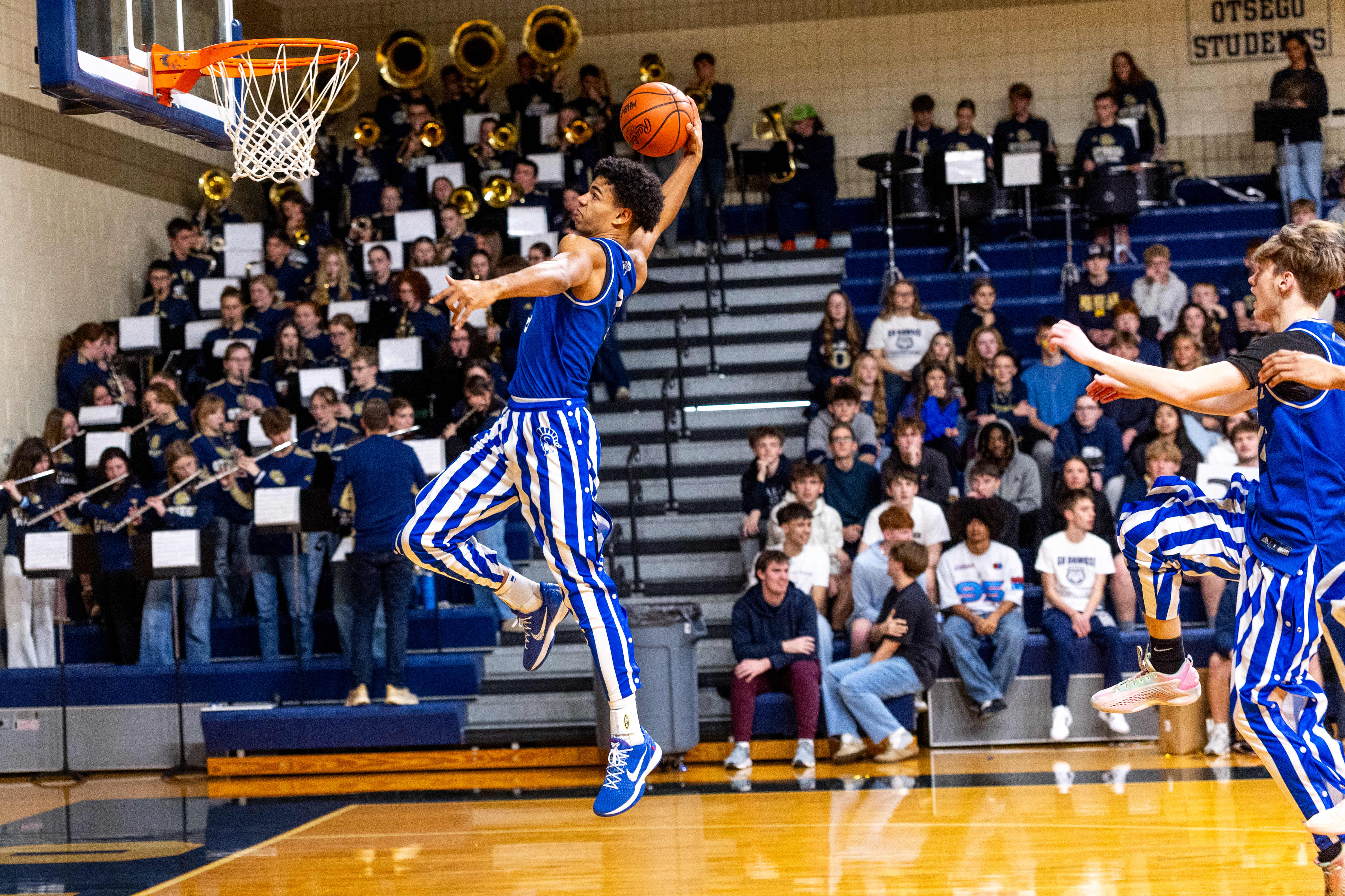Plainwell defeats rival Otsego in boys hoops - mlive.com
