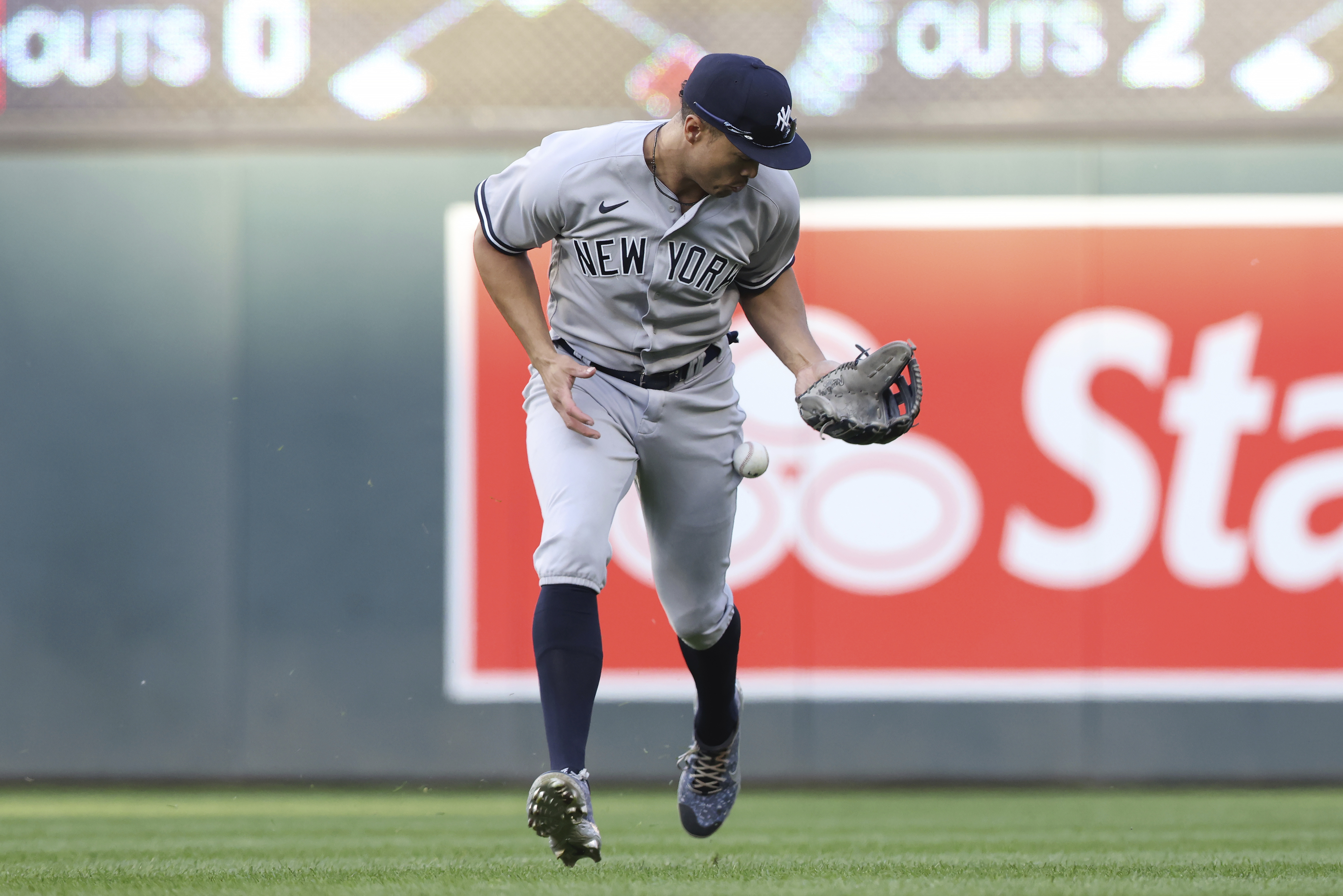 Yankees DH Giancarlo Stanton deserves a shot in left field