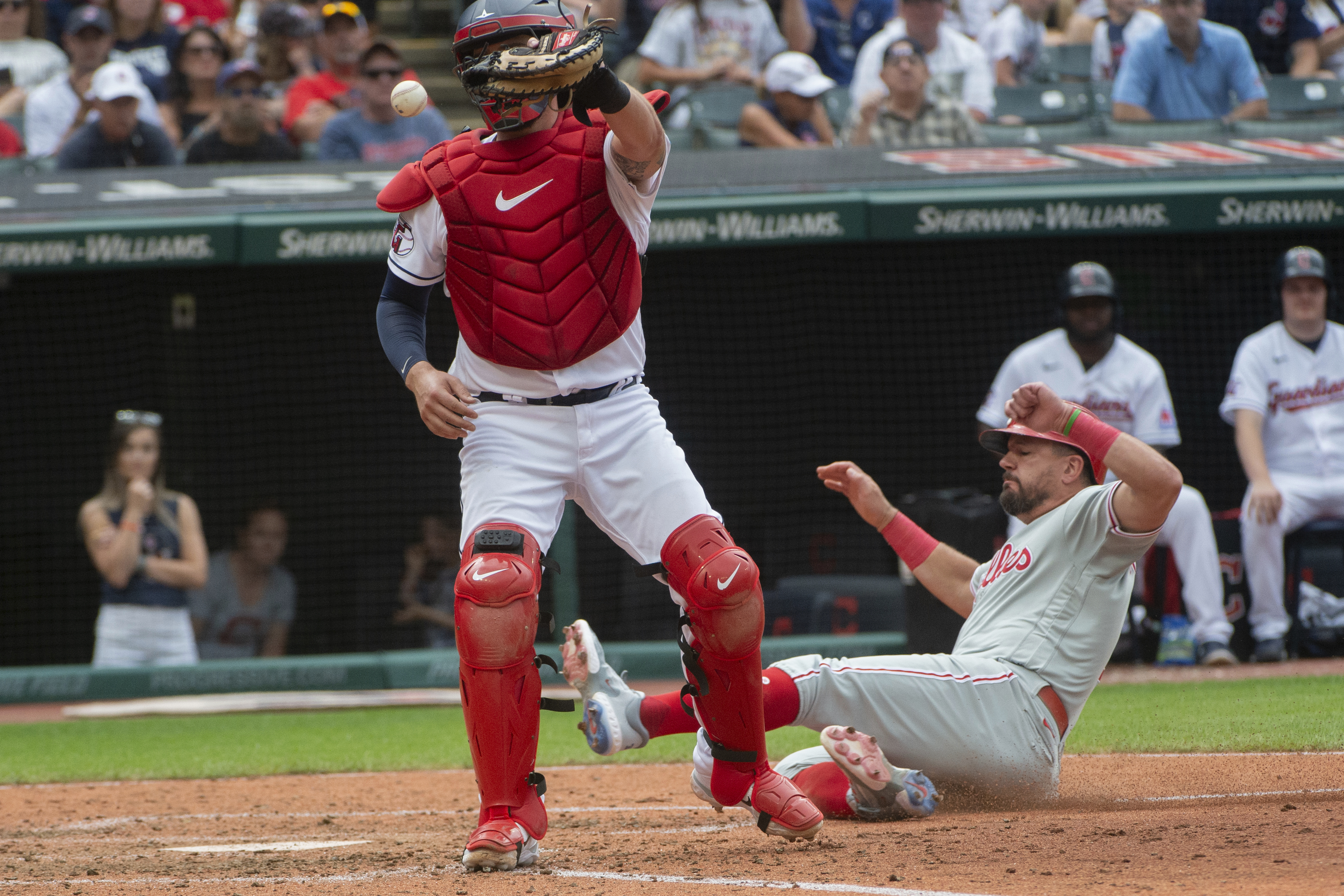 Cameraman narrowly avoids getting hit by foul ball (video)