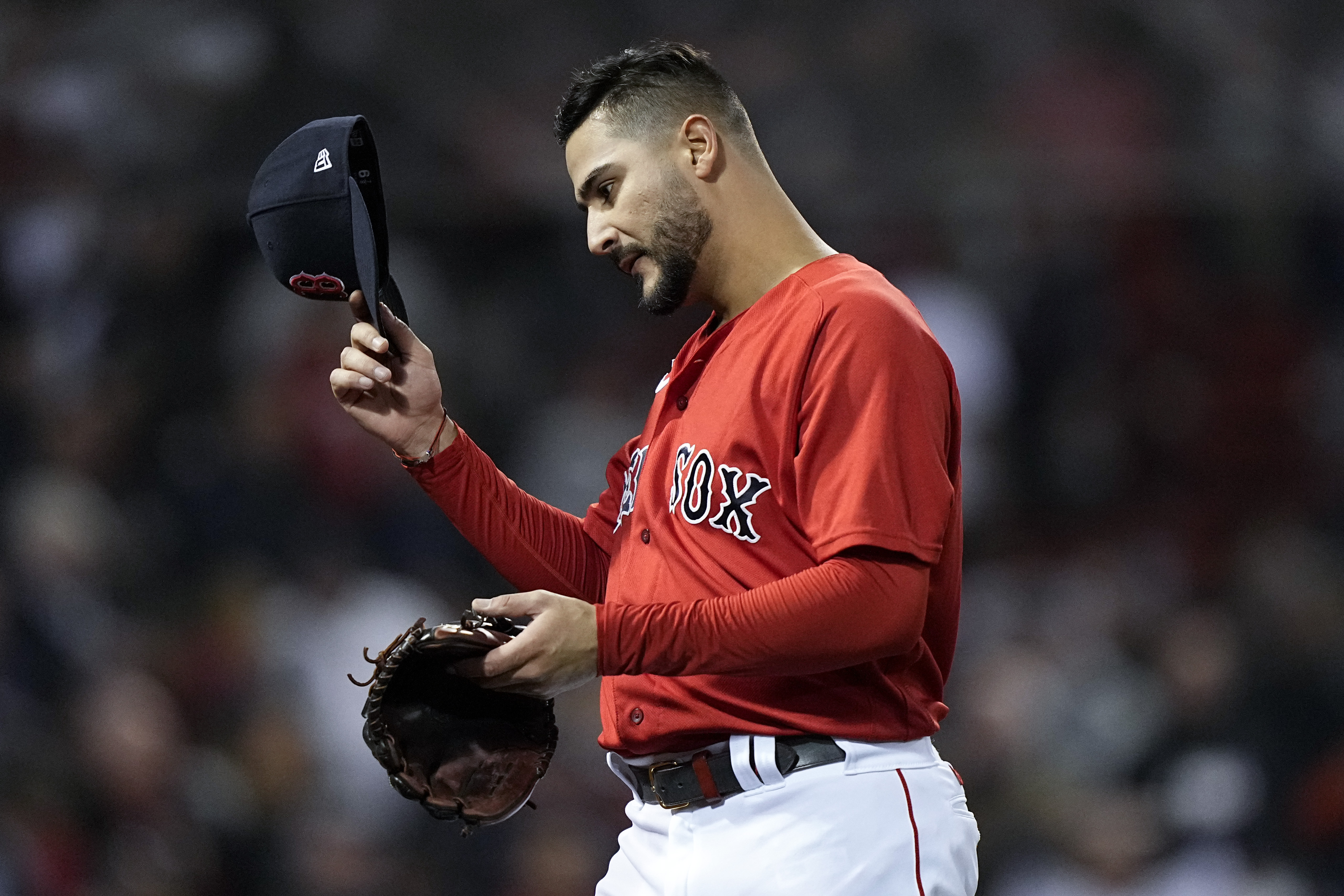 Martín Pérez, ex Boston Red Sox starter, signs with Rangers (reports) 