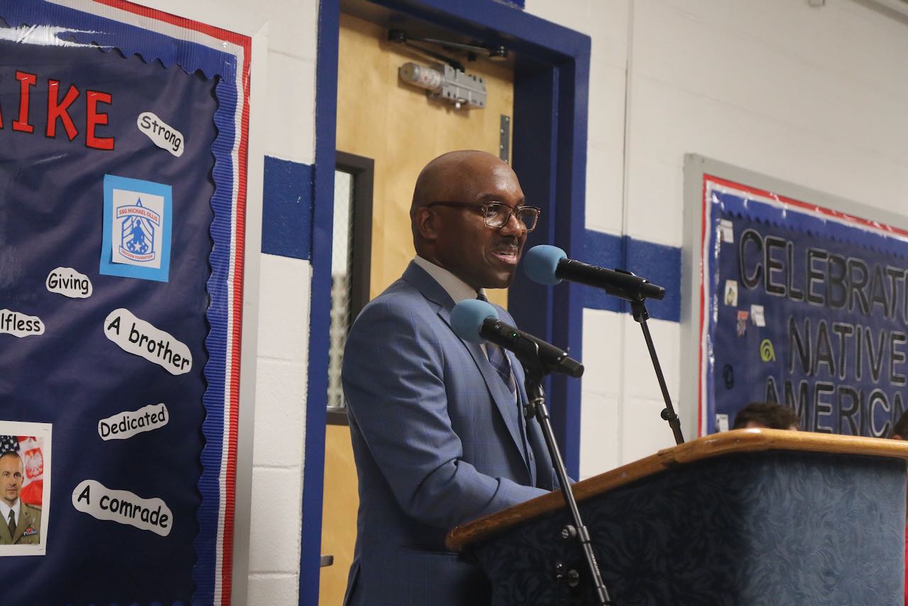 Heroic soldier Michael Ollis remembered in memorial at Staten Island ...