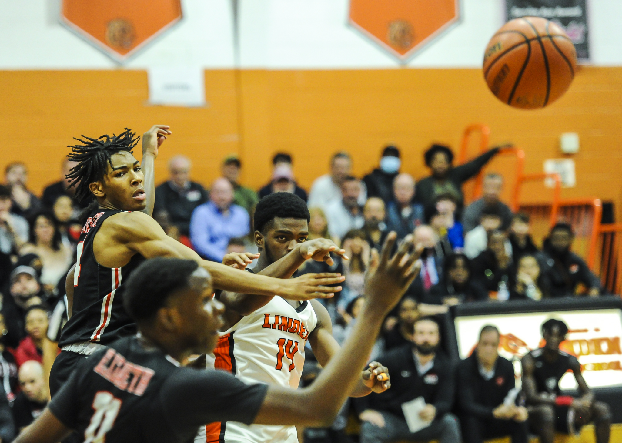 Elizabeth at Linden Boys Basketball