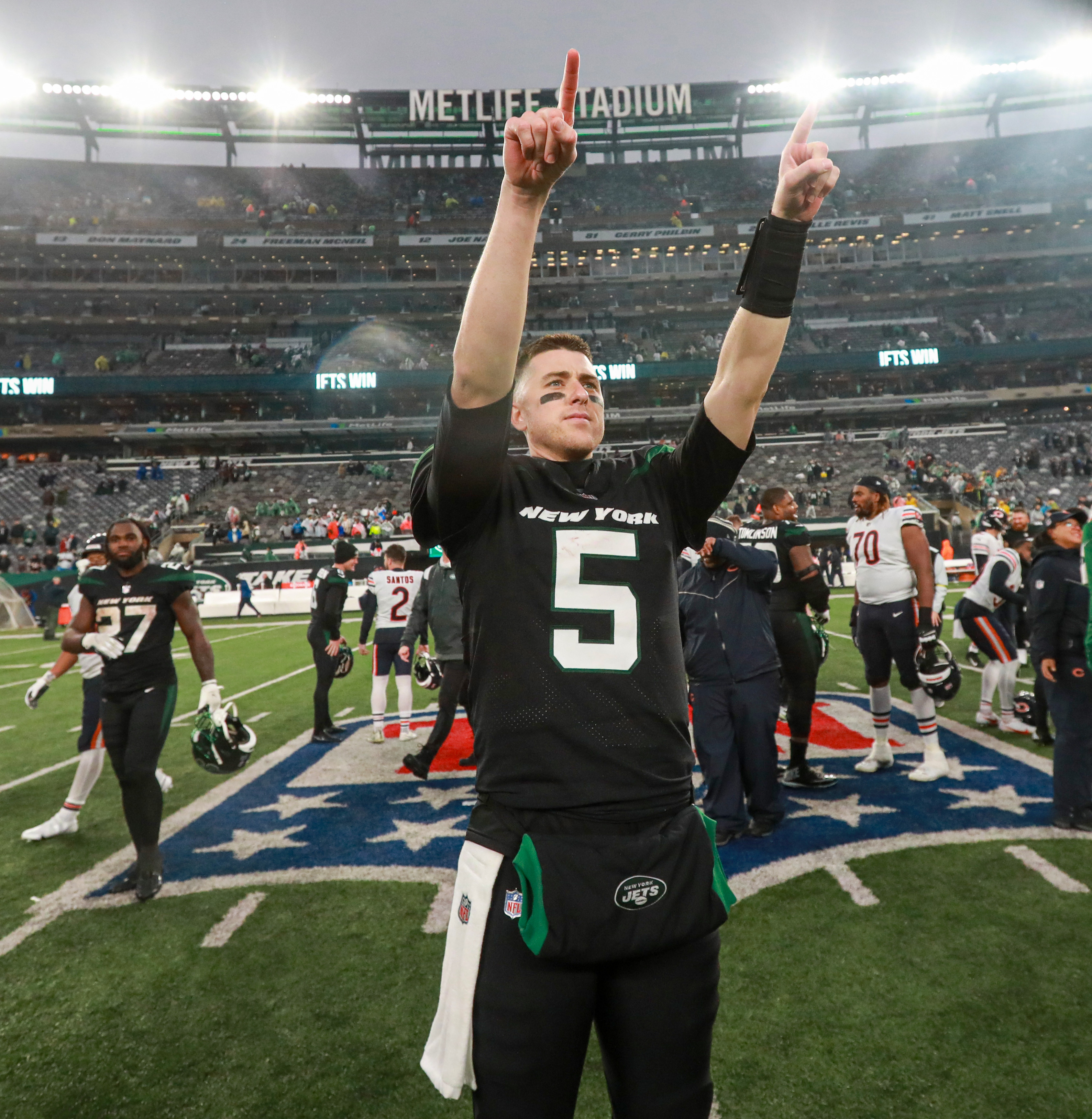 Mike White led the NY Jets to victory in Week 12 against the Bears