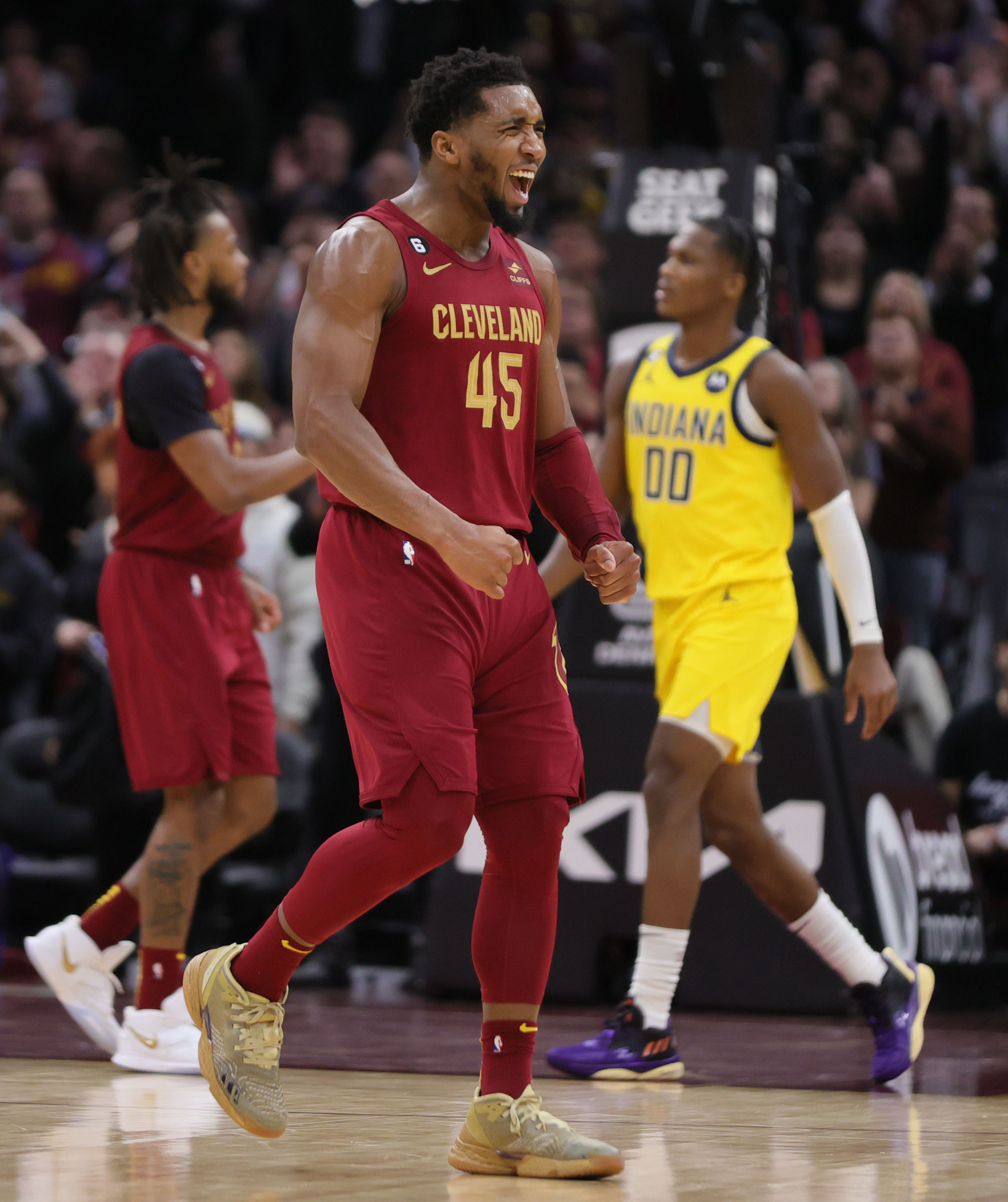 Donovan Mitchell scores 40, Cleveland Cavaliers power past Indiana Pacers