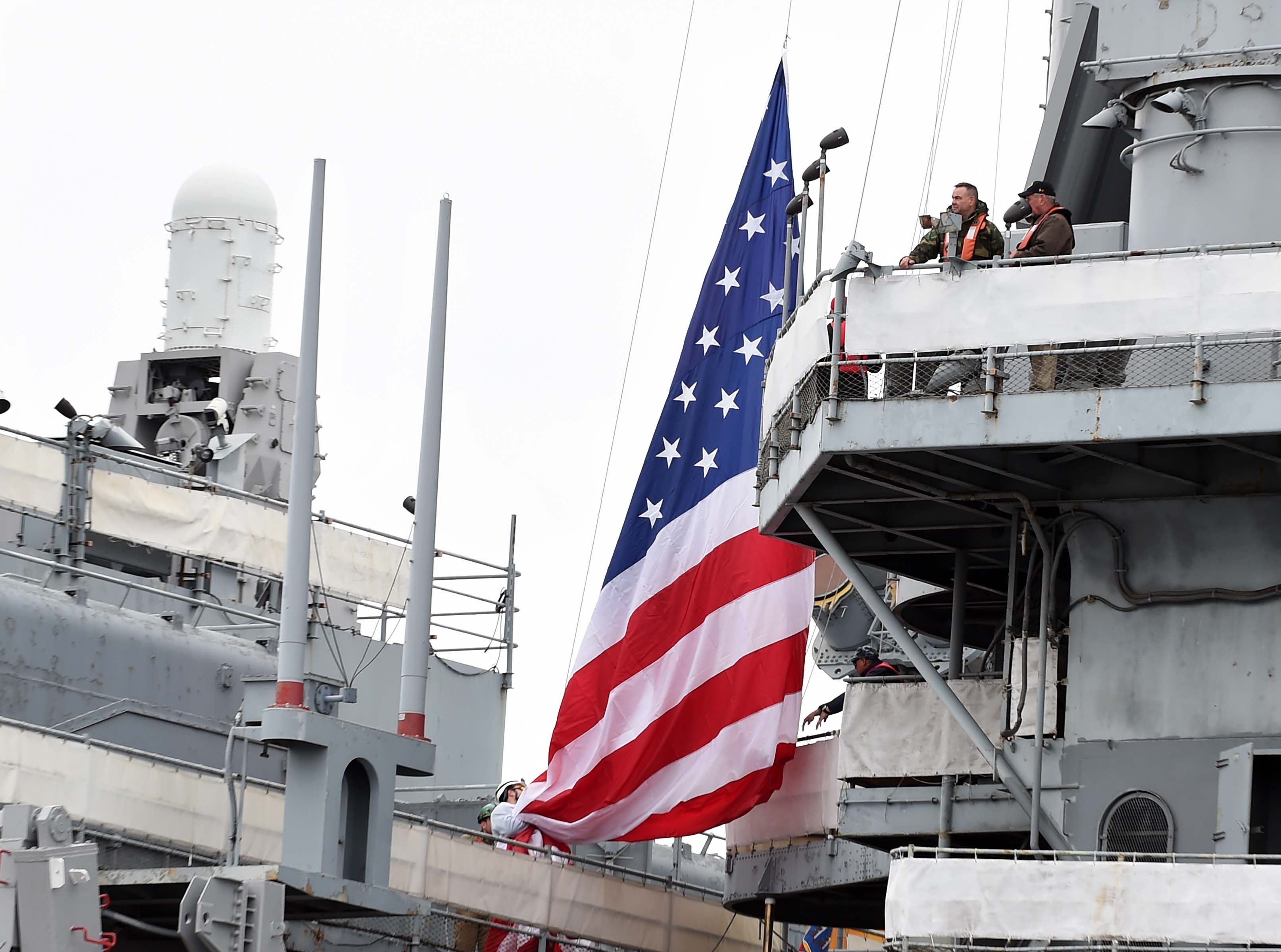Battleship U.S.S. New Jersey is Moved from Paulsboro to Philadelphia