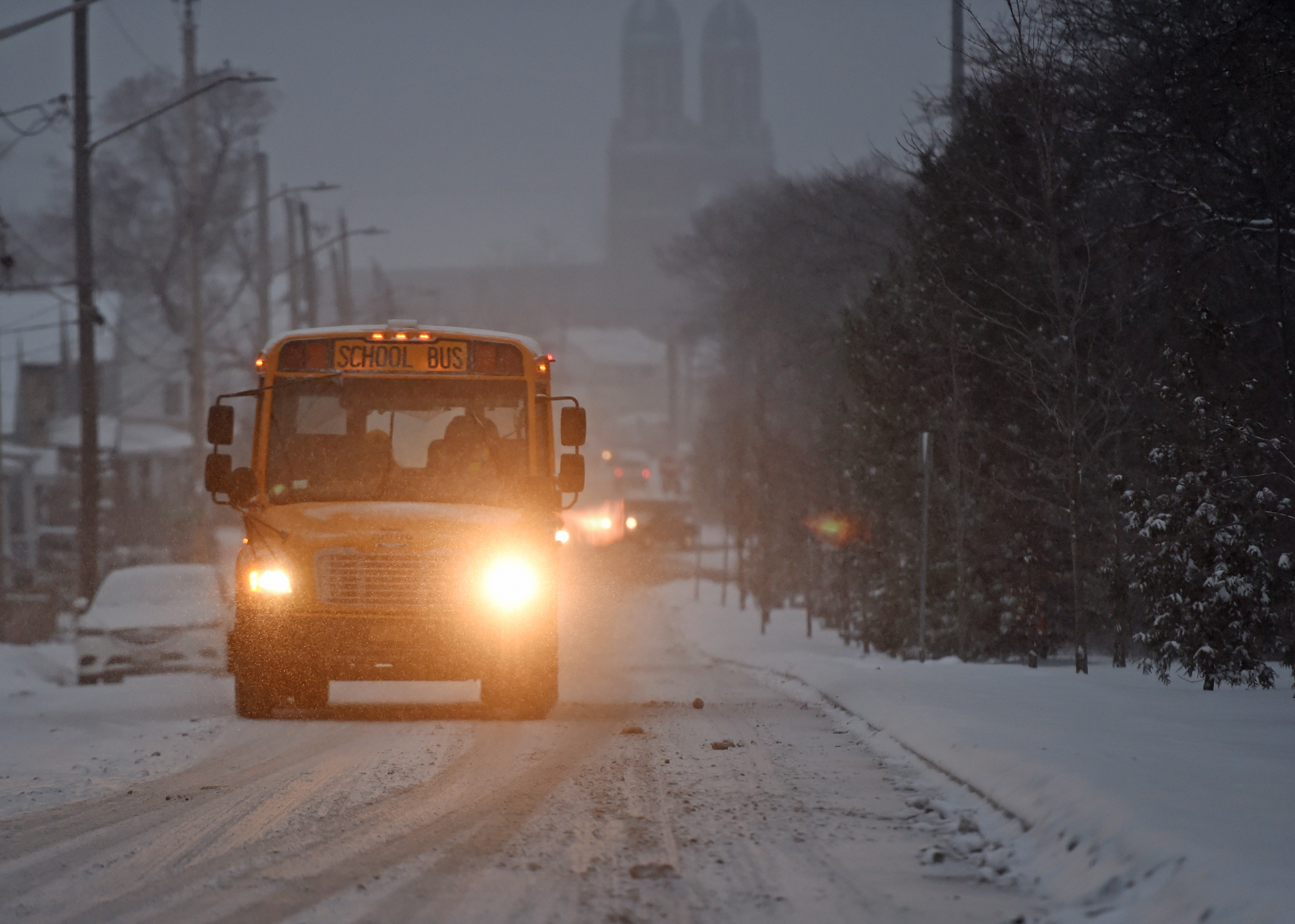 Current School Closings and Delays