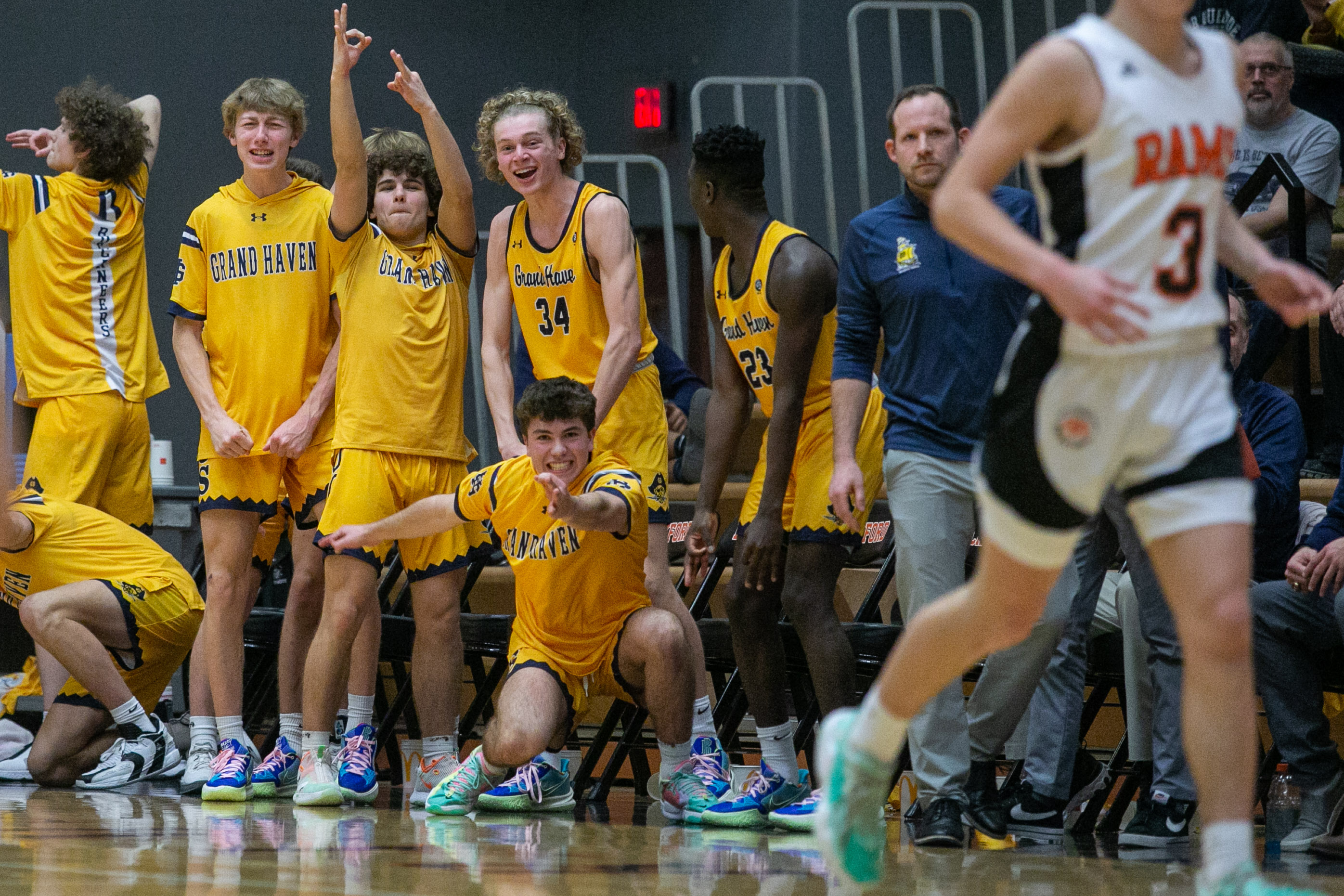 Rockford boys basketball takes on Grand Haven - mlive.com