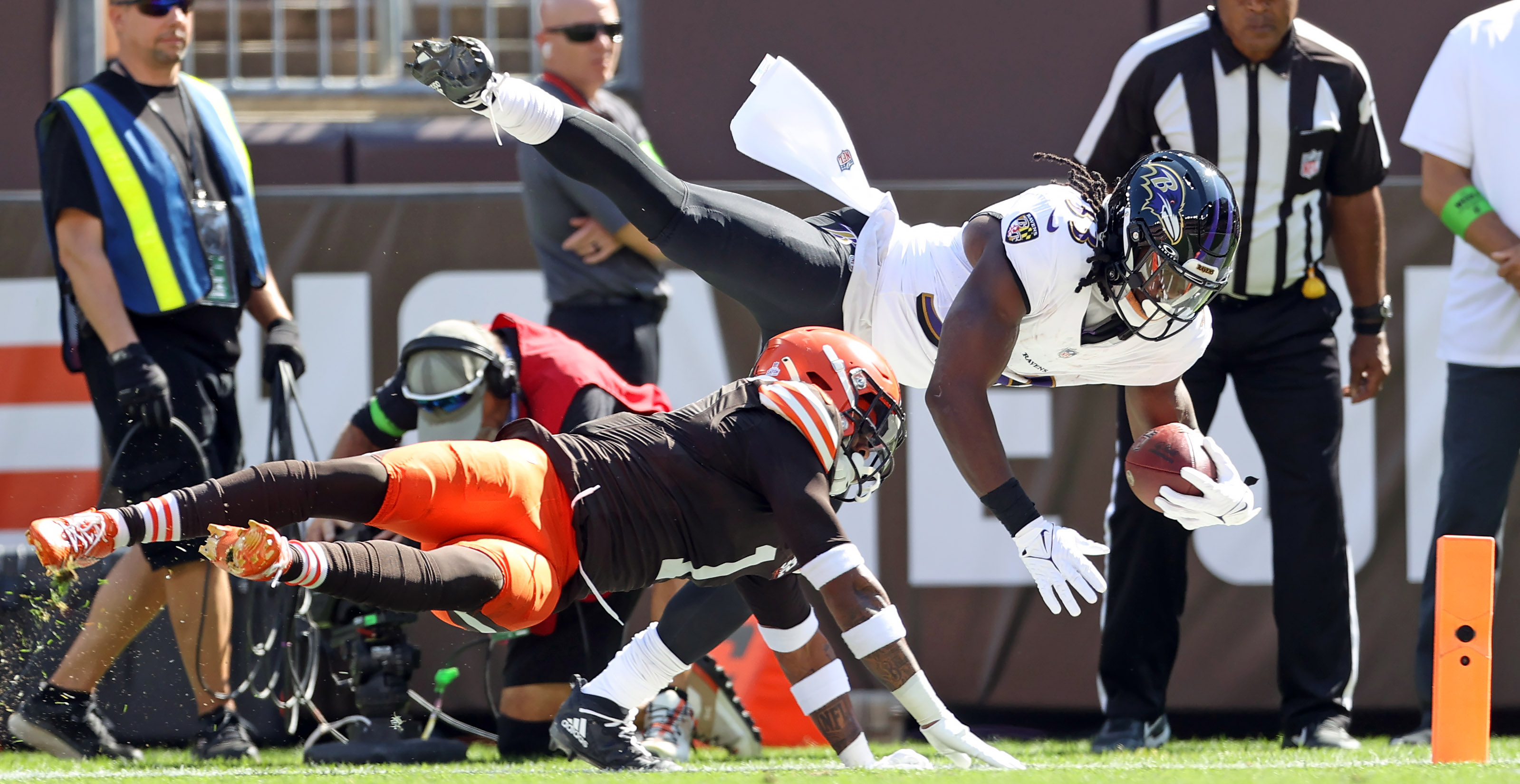 Cleveland Browns defense vs. Baltimore Ravens, October 1, 2023 - cleveland .com