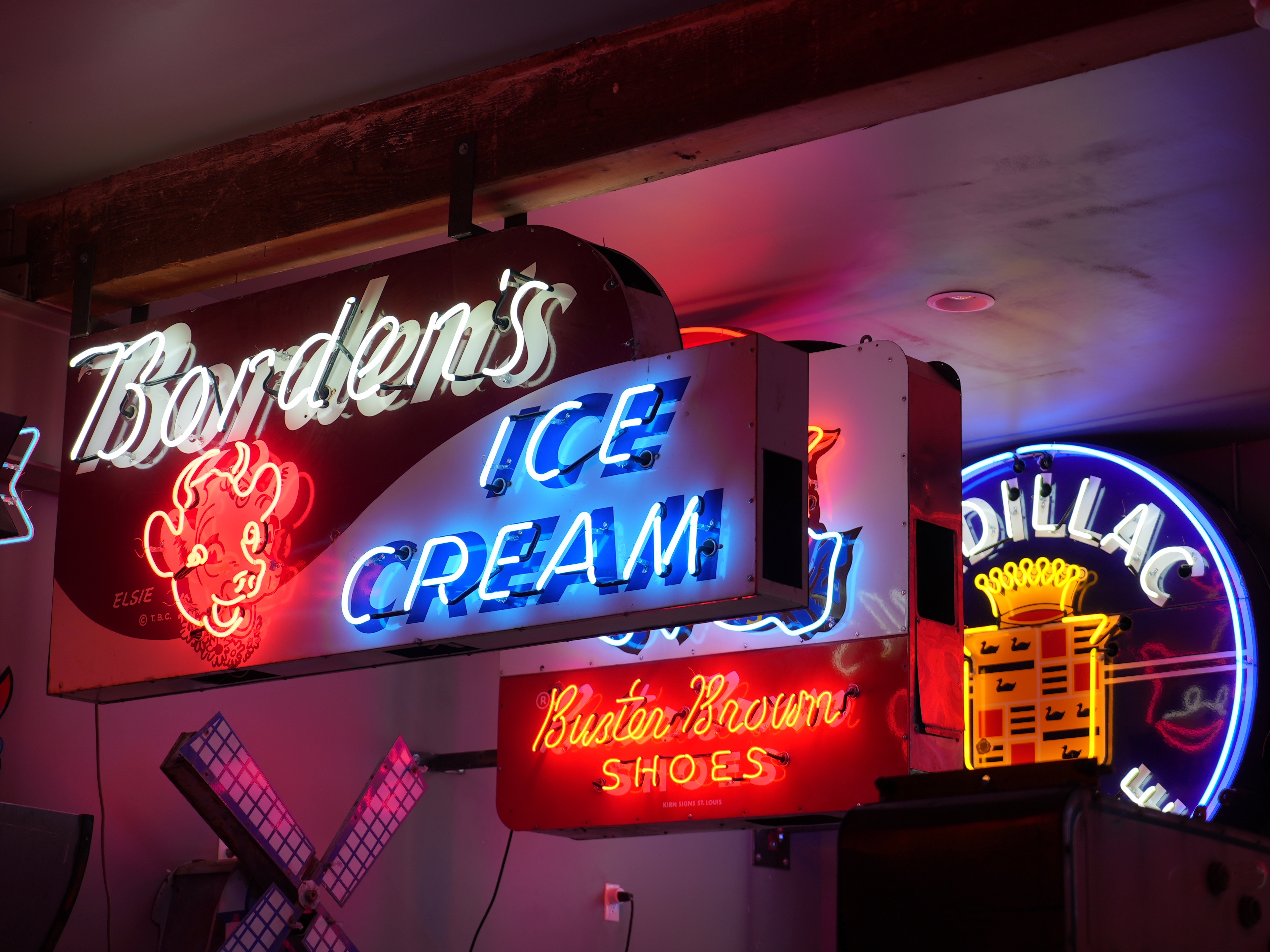 National Neon Sign Museum