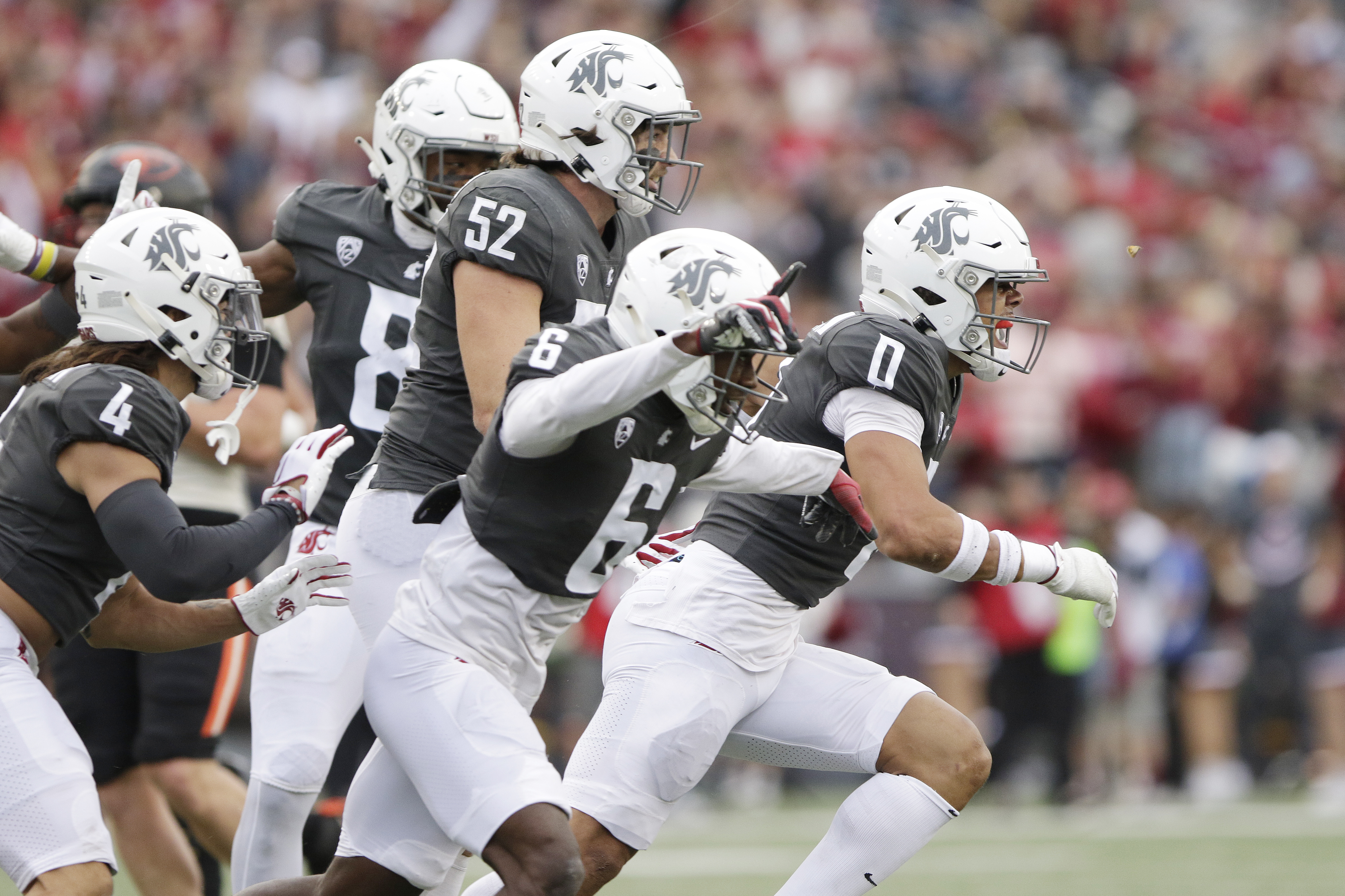 Former Oregon State star Noah Togiai signs with the Las Vegas Raiders 