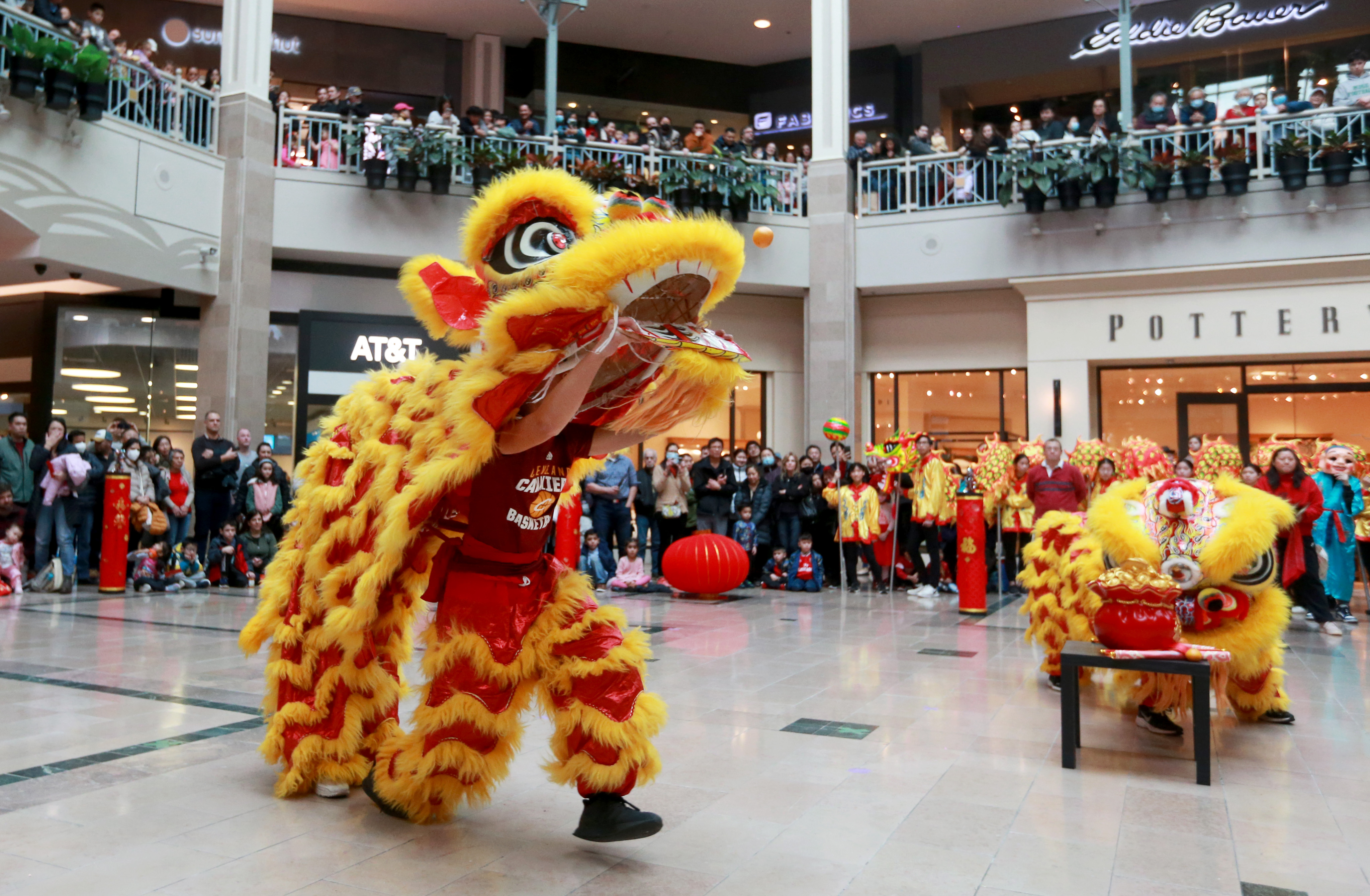 Dragon dances in Lunar New Year 2023 at N.J. mall (PHOTOS