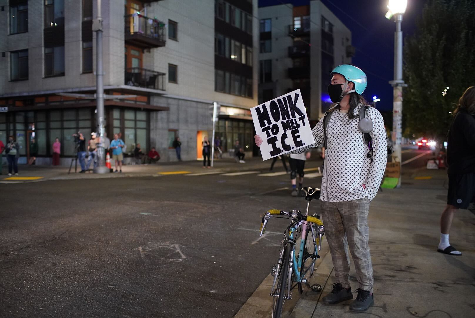 Oregon Ice Riot Portland ICE facility on Saturday, Sept. 27, 2025 - oregonlive.com