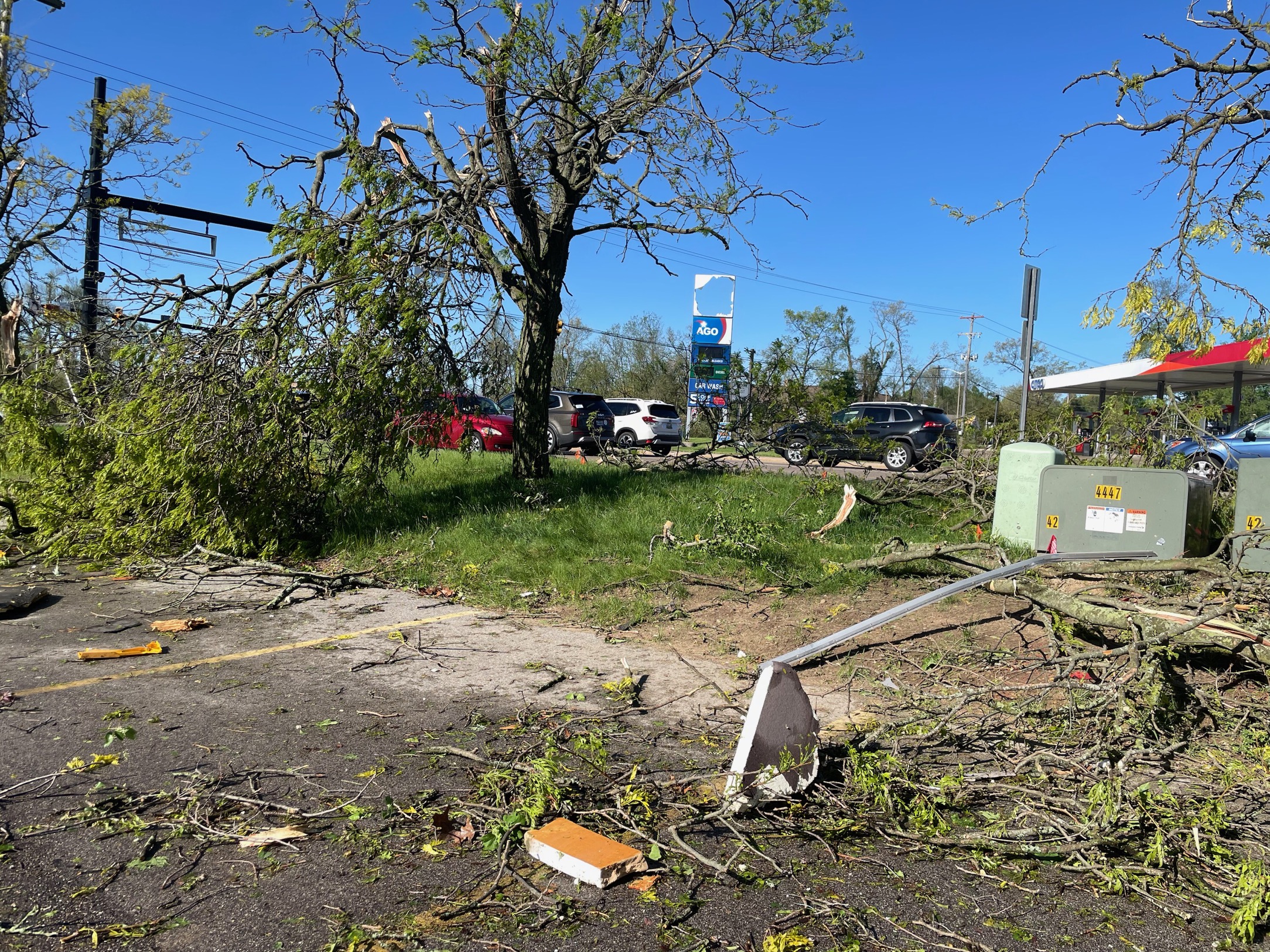 Tornado damage to businesses on Centre Avenue - mlive.com