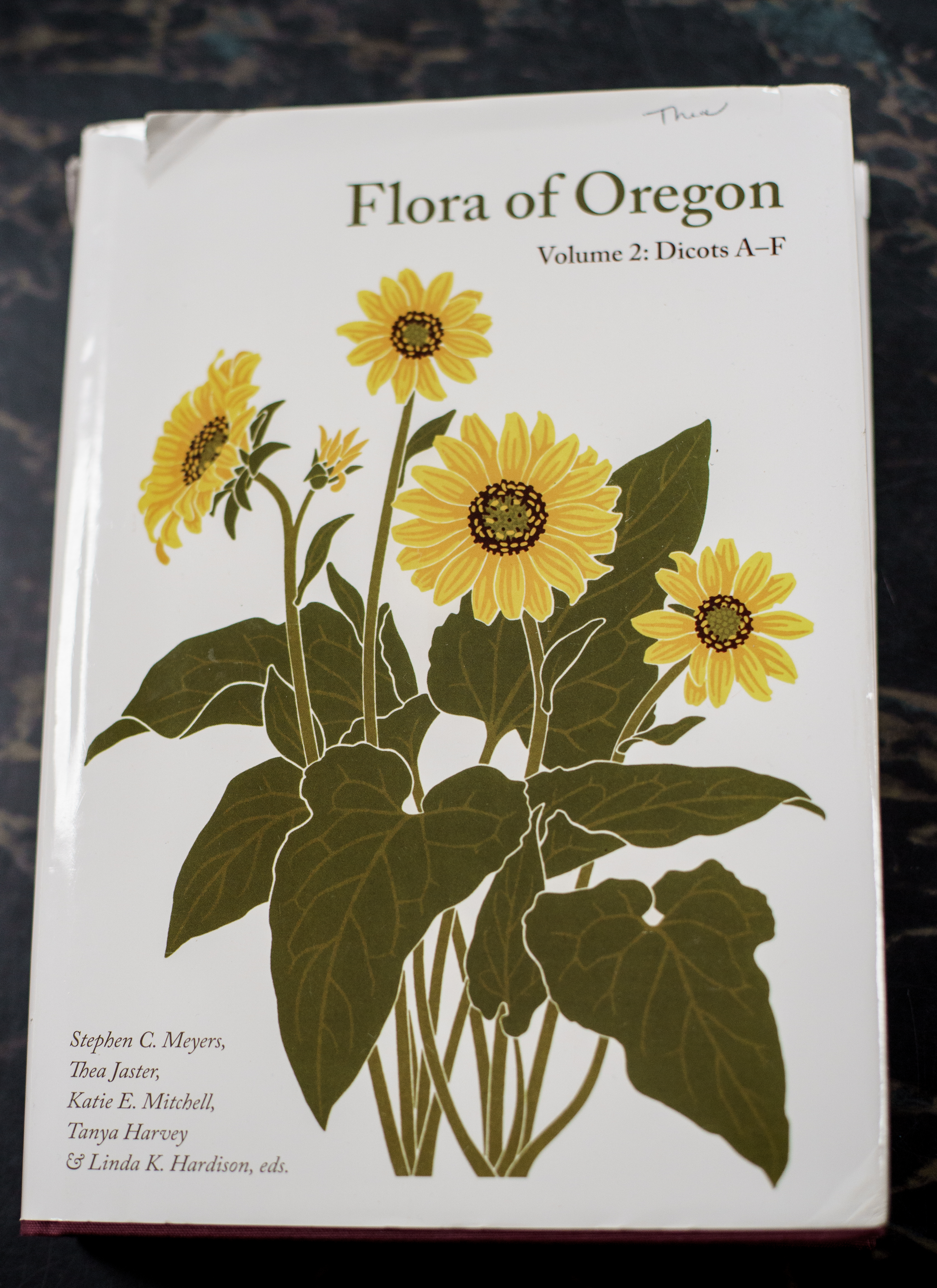 With a small staff and a large network of volunteers, OregonFlora has created a repository of information about plants across Oregon. The project manages oregonflora.org and a wildflowers app, has produced two Flora of Oregon print volumes and is finalizing production on a third volume. Linda Hardison, OregonFlora’s director, leads the effort from Oregon State University in Corvallis.