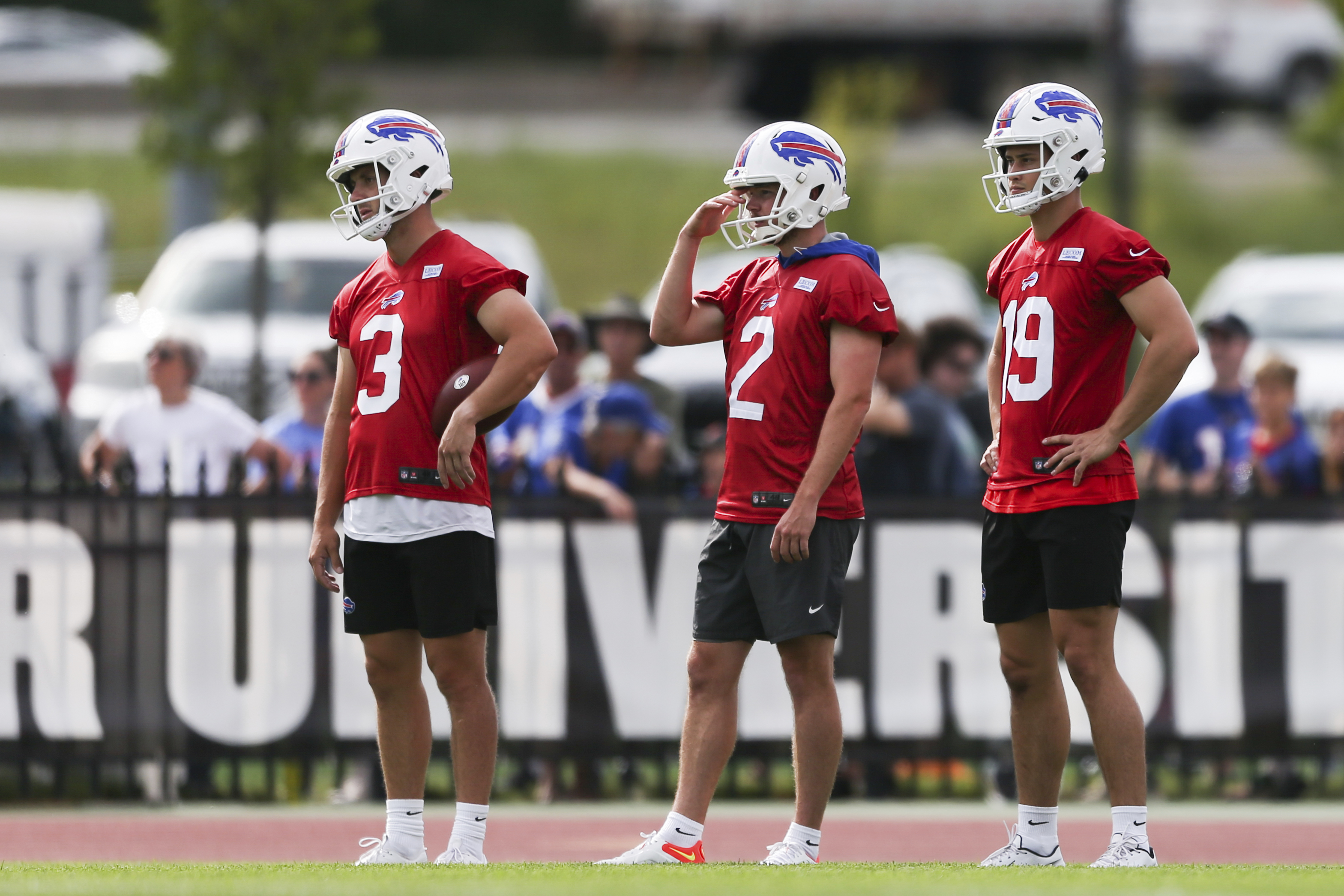 Bills rookie punter Matt Araiza wins job after release of Matt Haack