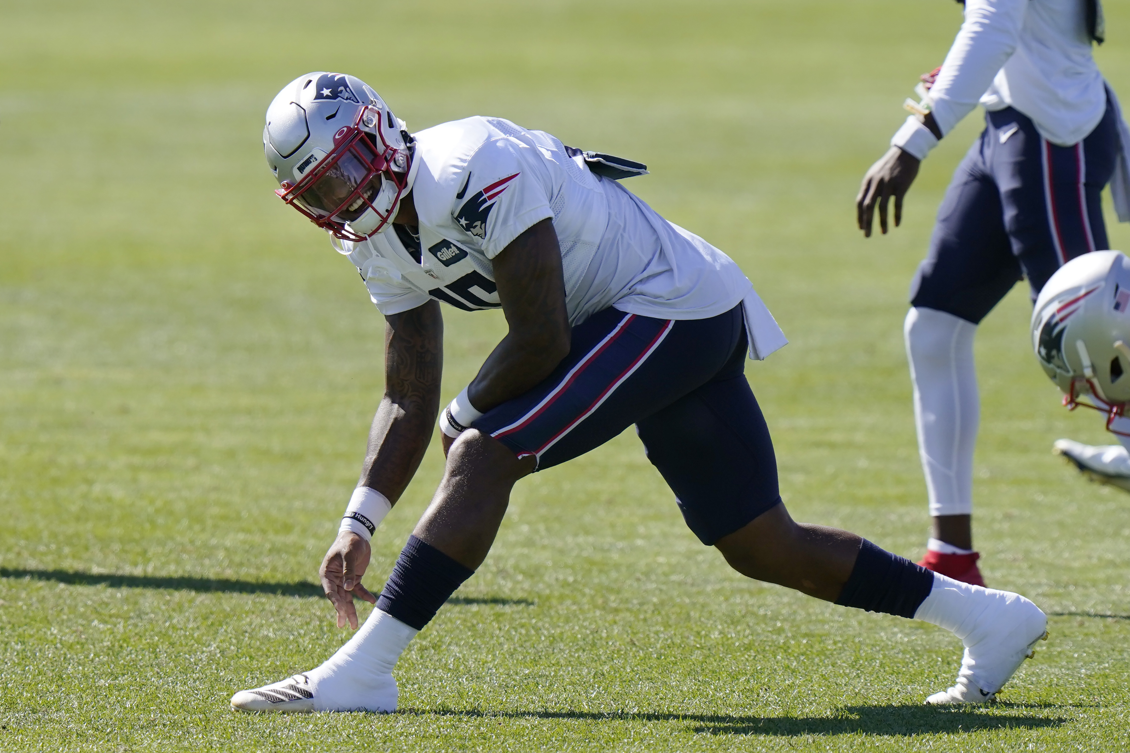 Cam Newton has been 'like a big brother' to Patriots WR N'Keal Harry 