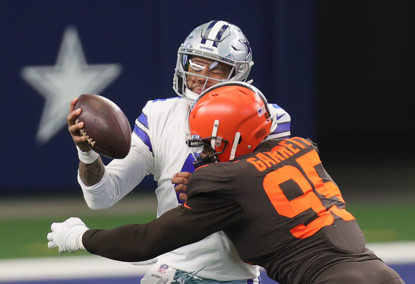 Mayfield, Garrett right at home as Browns beat Cowboys 49-38