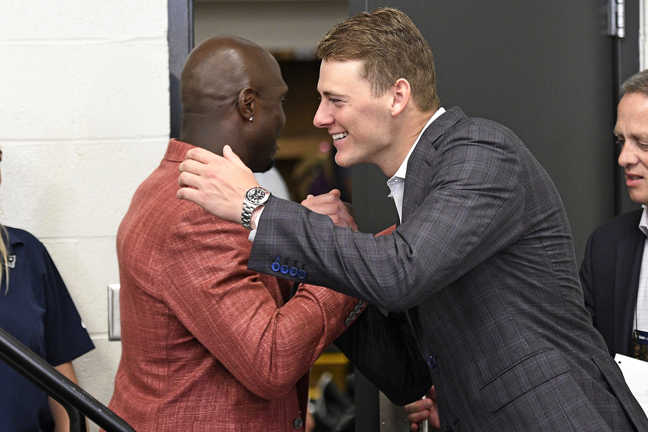 Devin McCourty honored in retirement ceremony at Patriots Hall of Fame -  CBS Boston