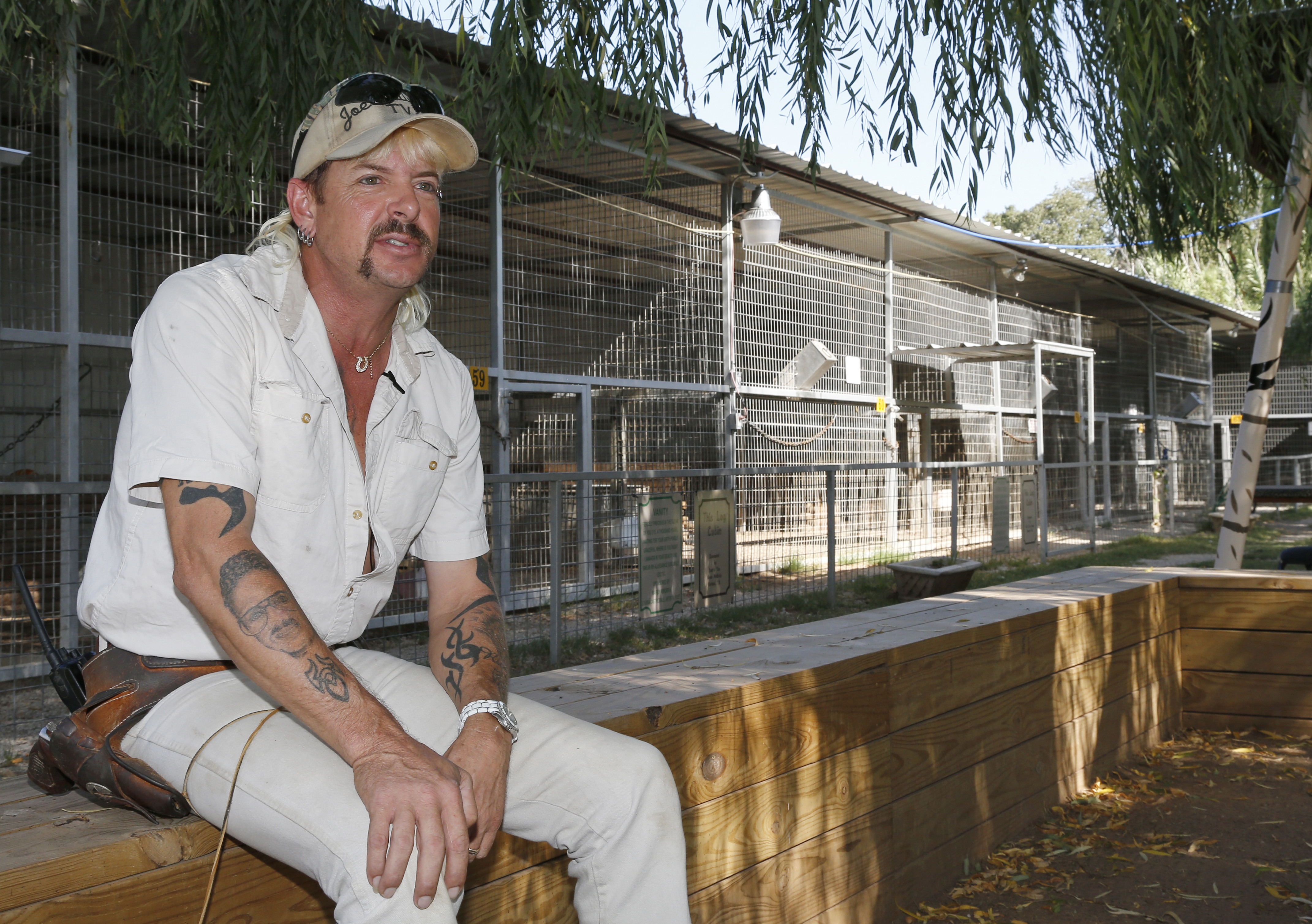 Joe Exotic pens letter to Roethlisberger asking for signed jersey