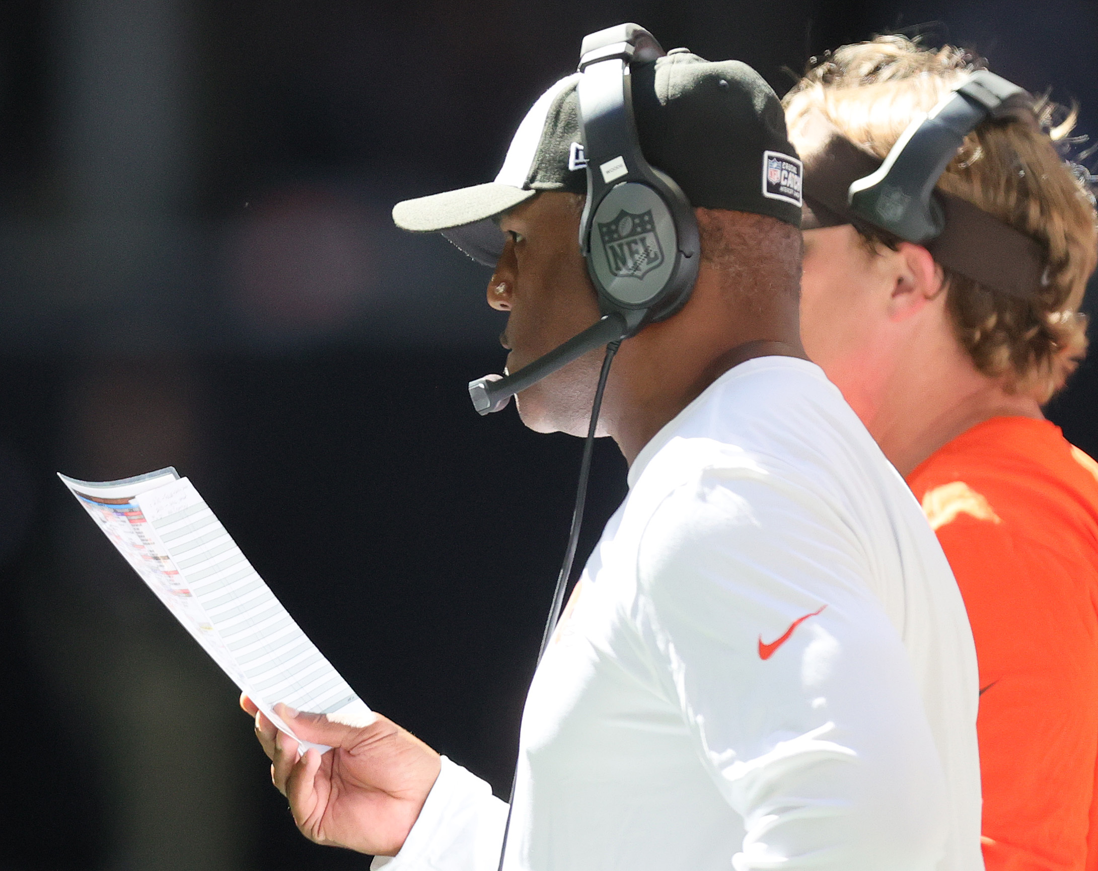 Browns have 7 games left: Why a change of defensive coordinators makes  sense – Terry Pluto 