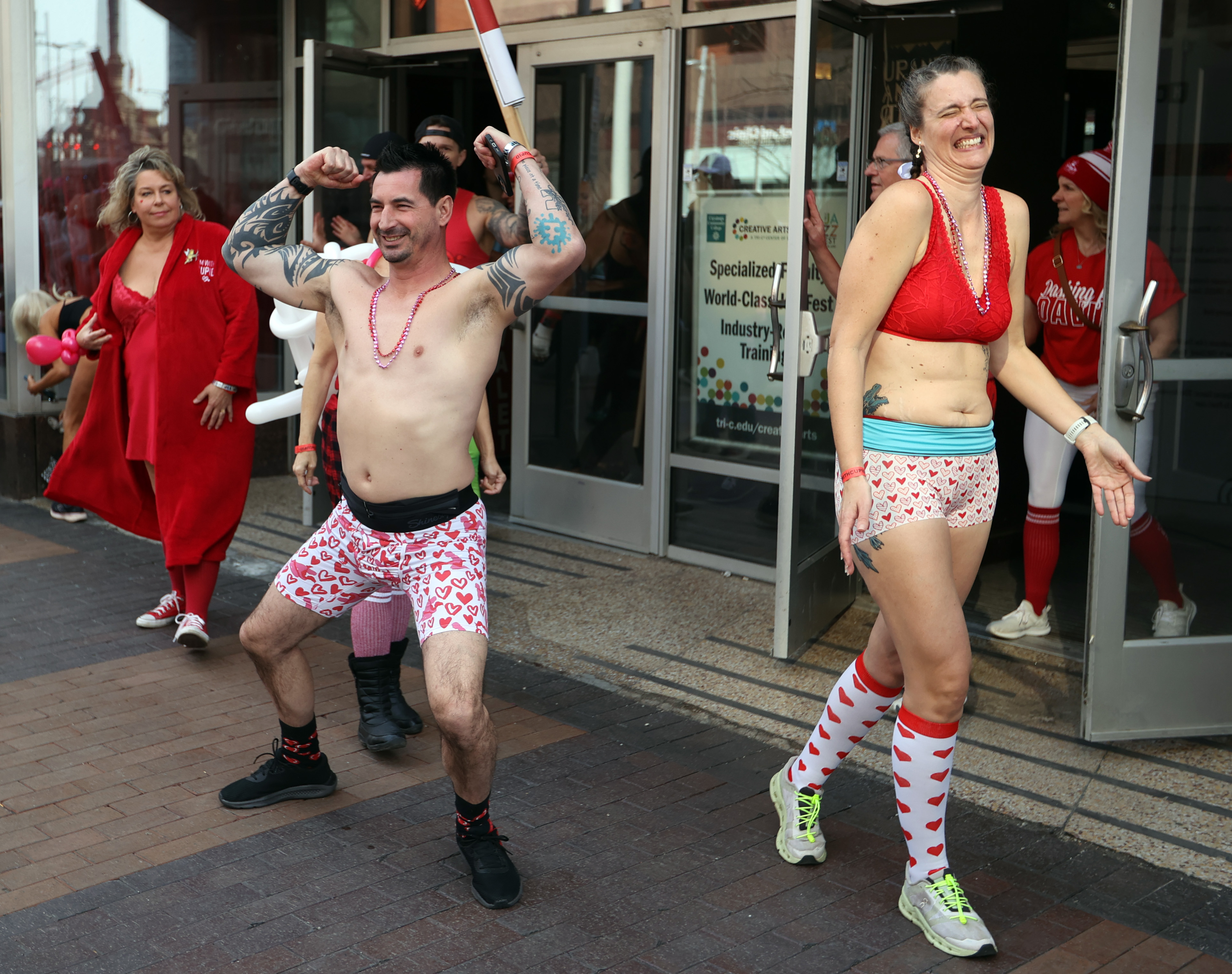 No shirts, no shorts, no problem at annual Cupid's Undie Run in Cleveland  (photos) 