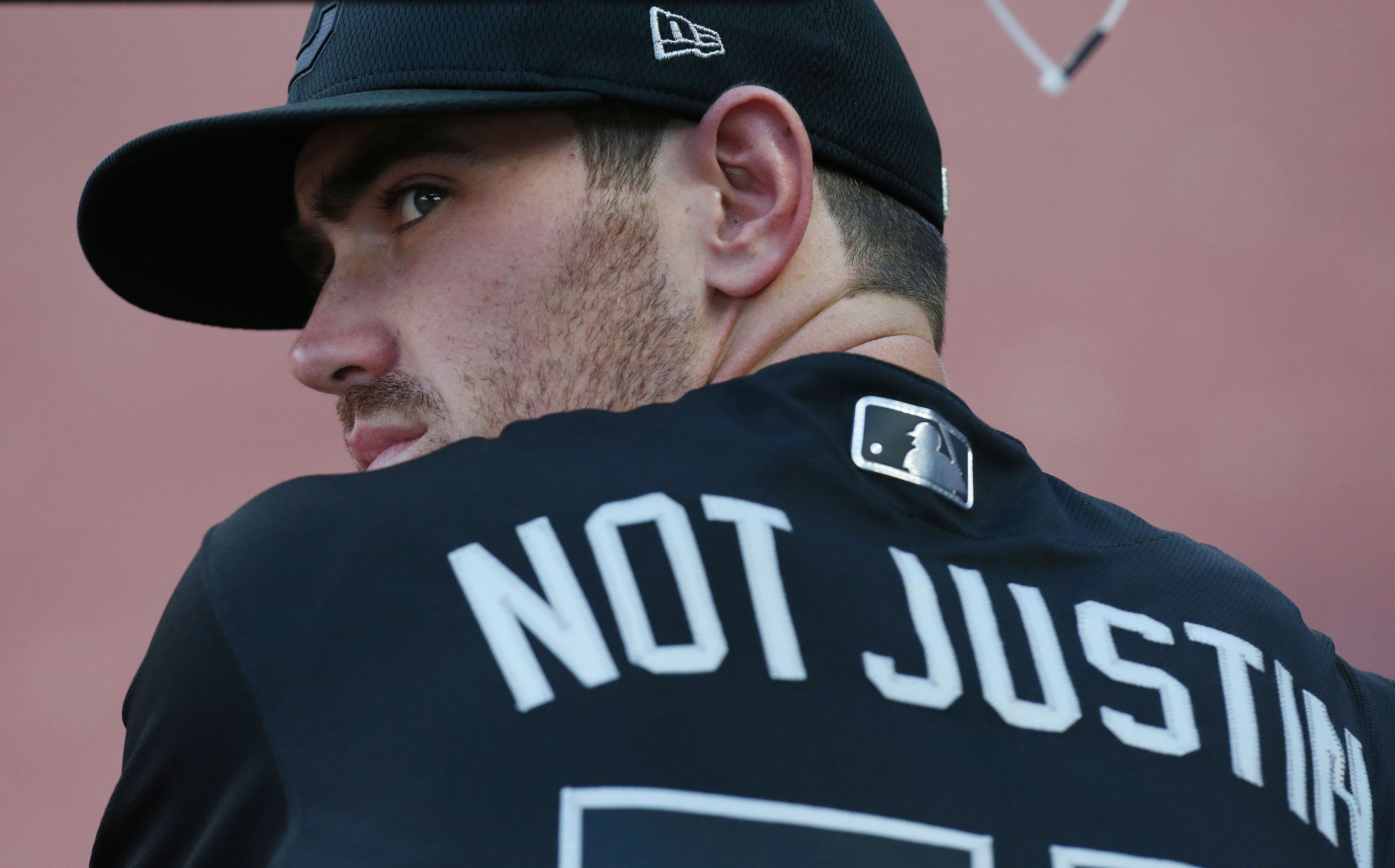 Cy Young winner Shane Bieber quarantined from Indians spring 