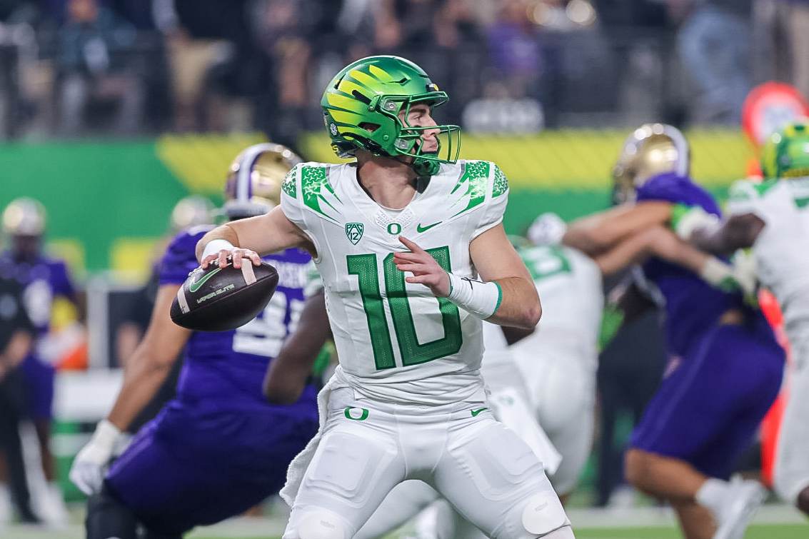 No. 5 Oregon Ducks Clash With No. 3 Washington Huskies in the Pac-12  Championship - Sports Illustrated Oregon Ducks News, Analysis and More