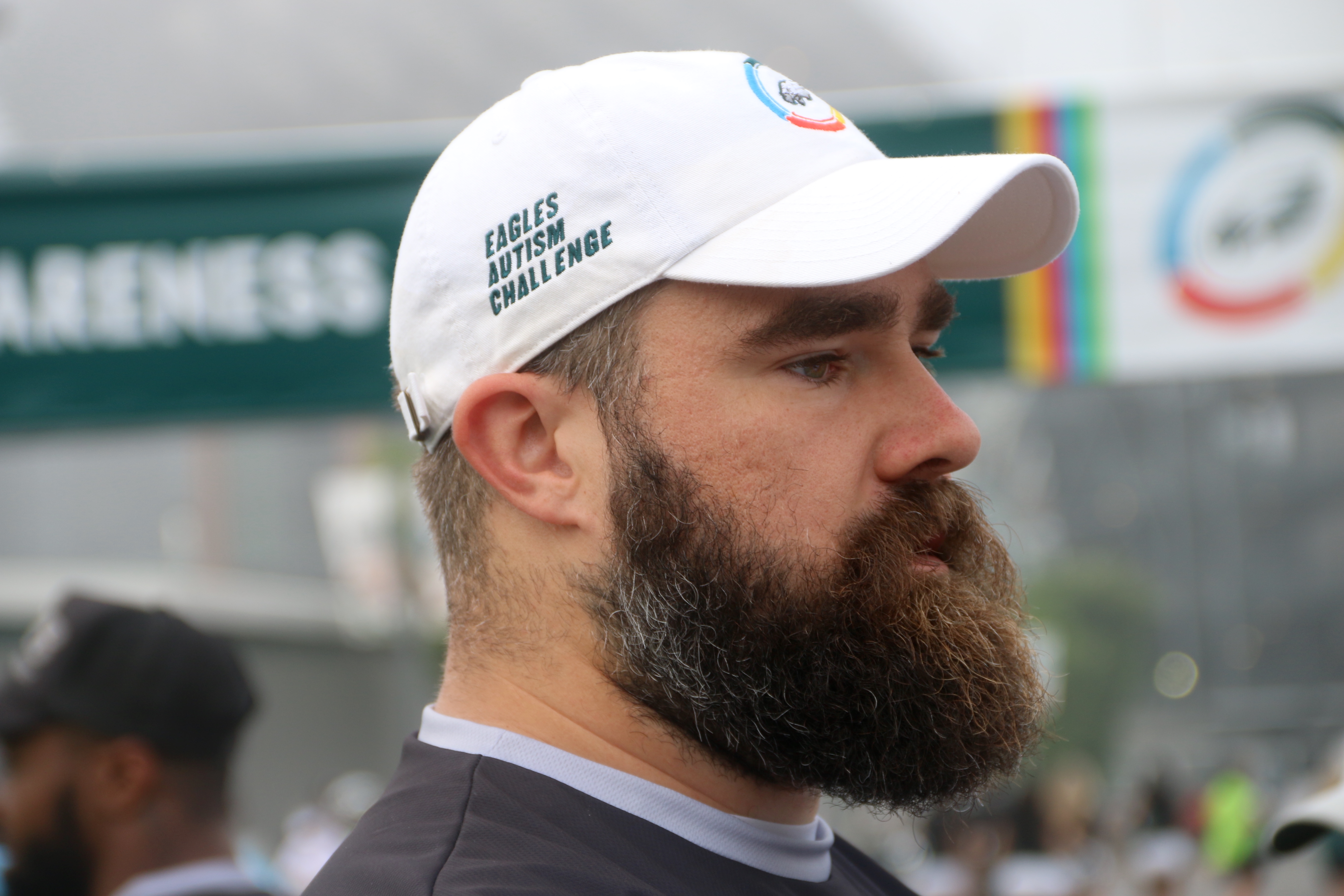 Eagles center Jason Kelce undergoes elbow procedure