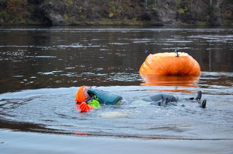 Dave Rothstein Pumpkin Paddling - masslive.com