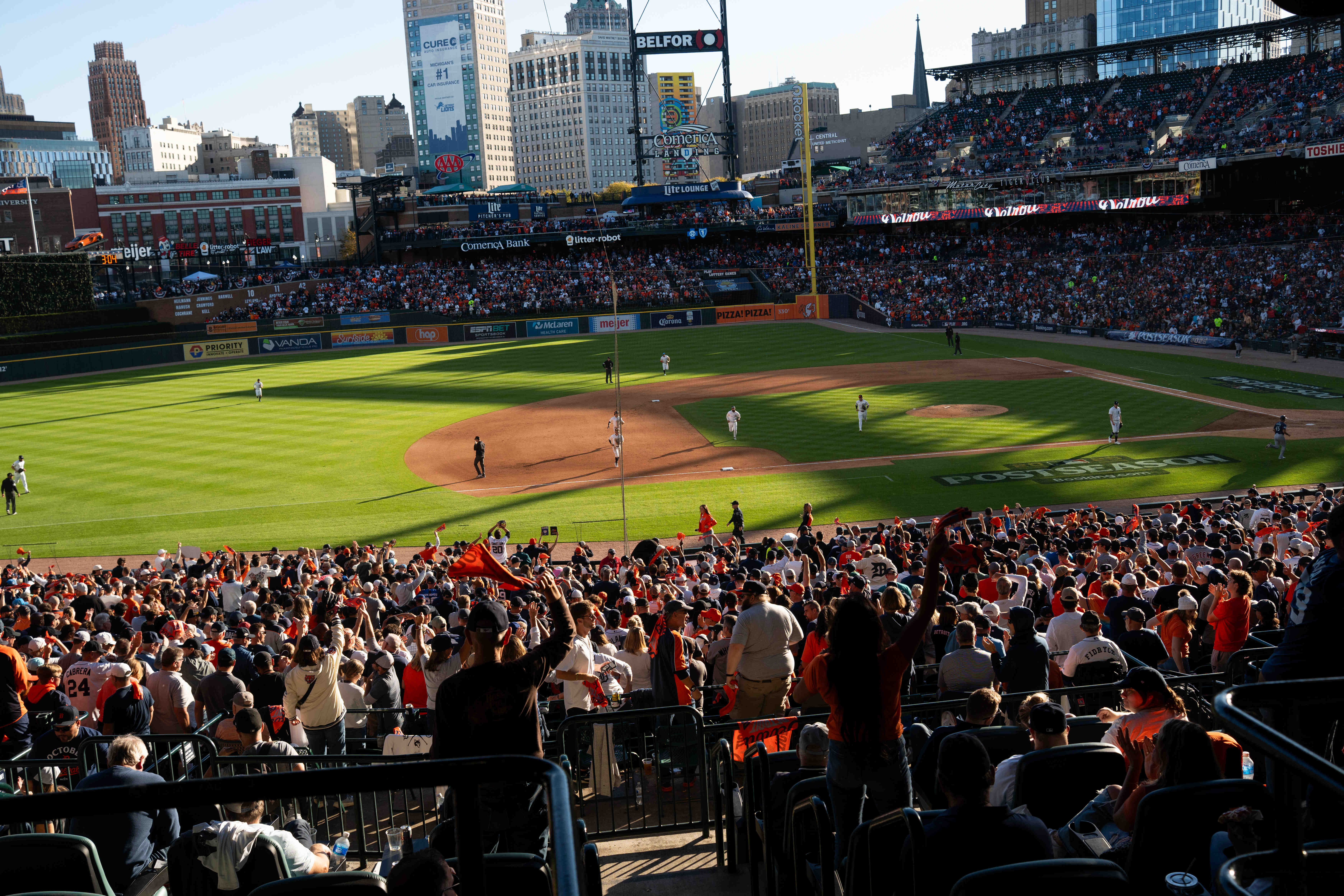 Smokeless tobacco products banned at Detroit sports venues