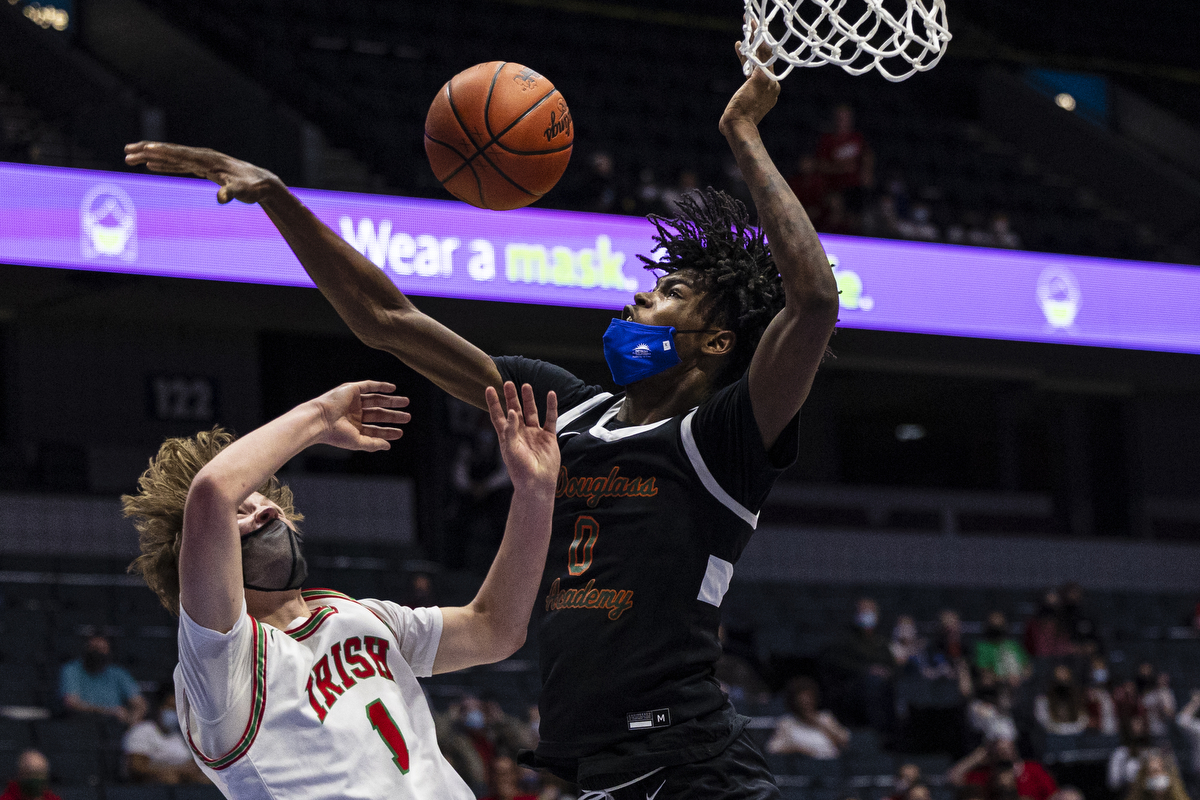 Must See Moments From MHSAA Girls Basketball Semifinals At Van Andel ...