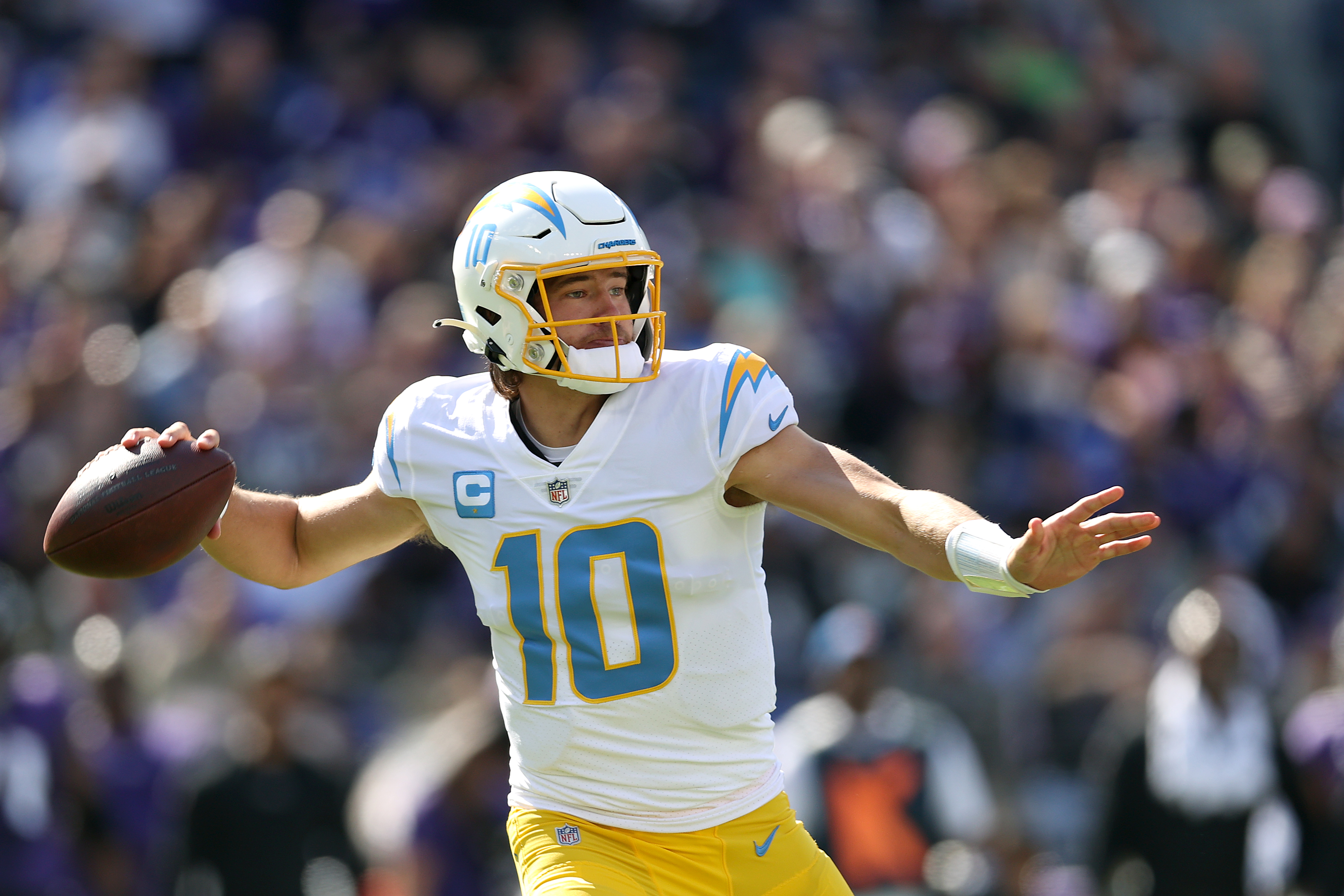 Rookie DL Joey Bosa hits the field for first practice with Chargers