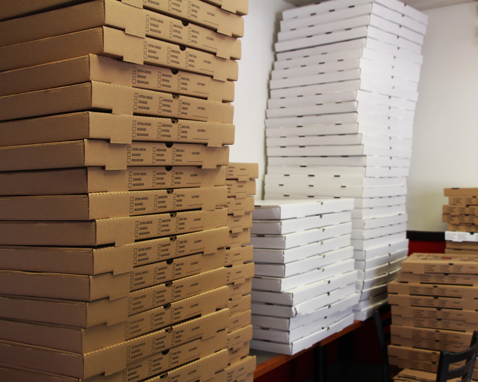 'I Love Frankies' specializes in New Yorkstyle pizza with wait times