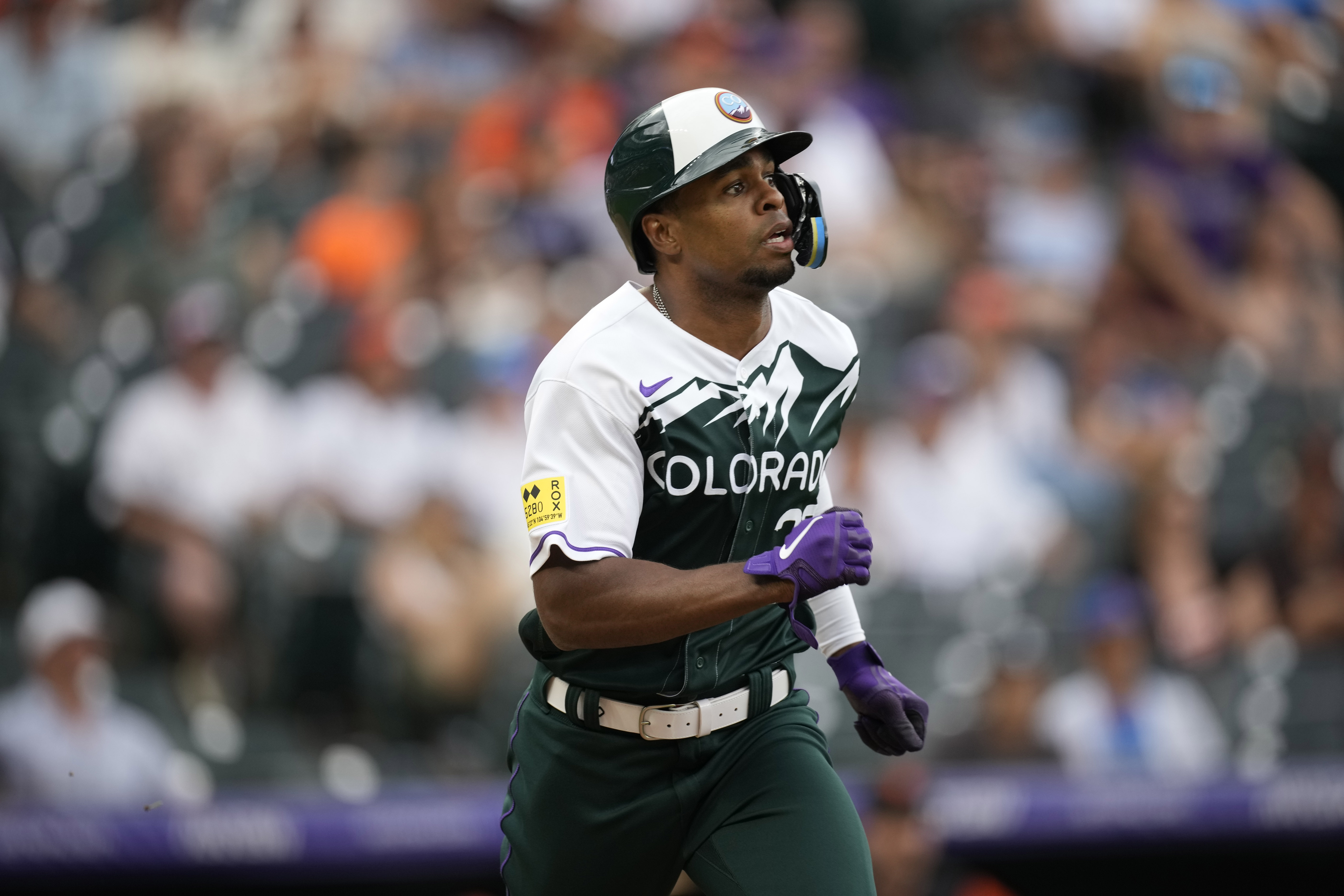 Wynton Bernard makes Major League debut for Rockies