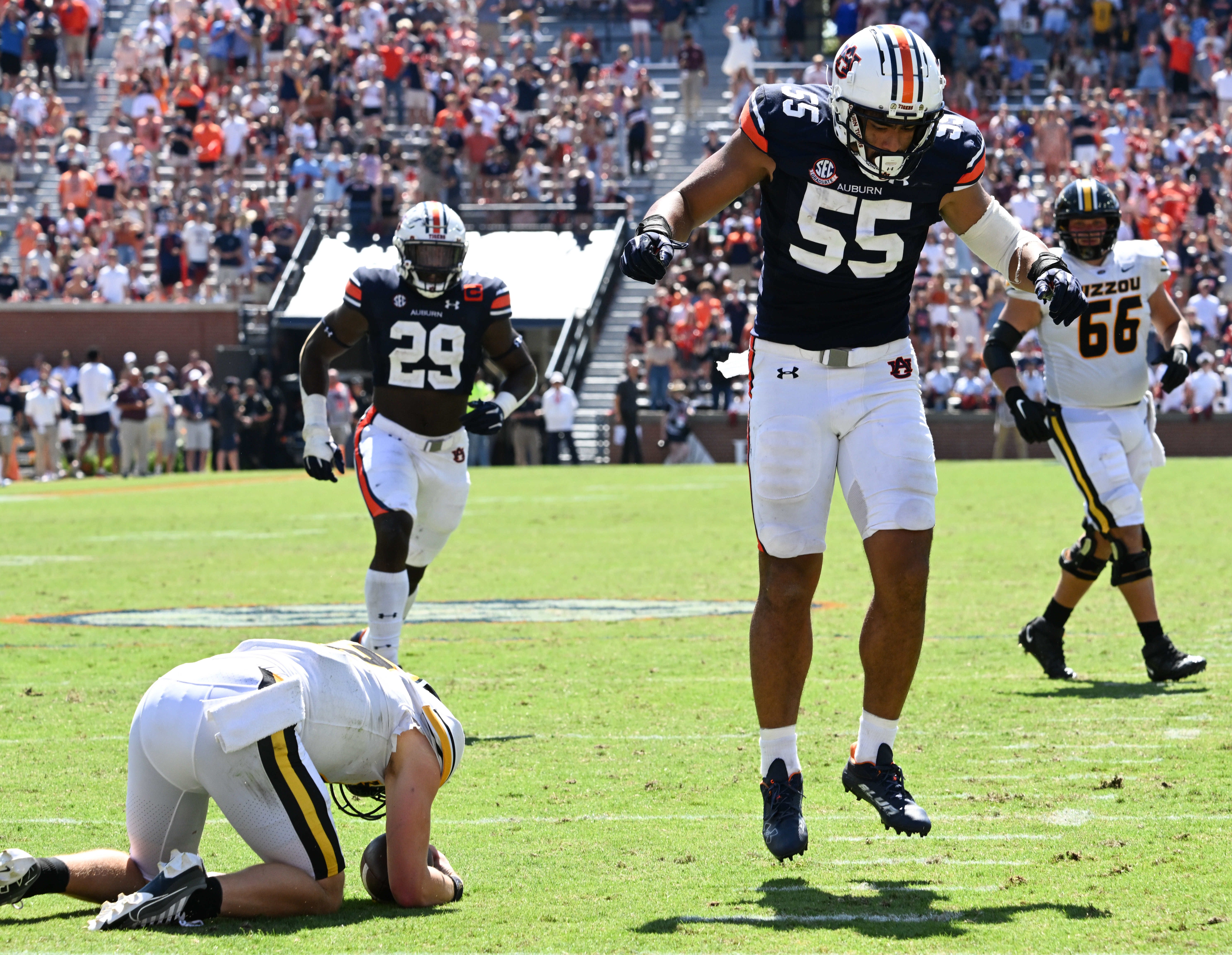 Auburn football: Injuries forcing young guys to see field for Tigers