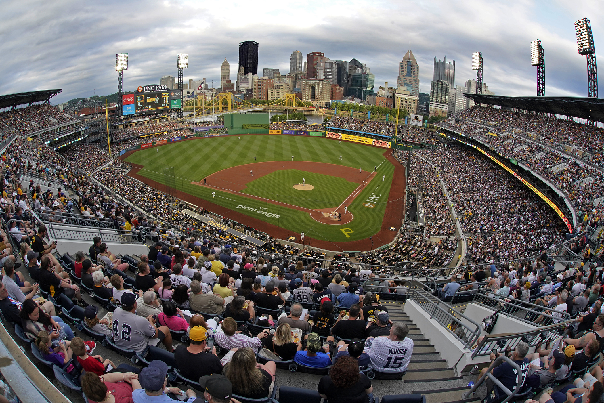 Bigger scoreboard at PNC Park to be financed by surcharge on tickets 