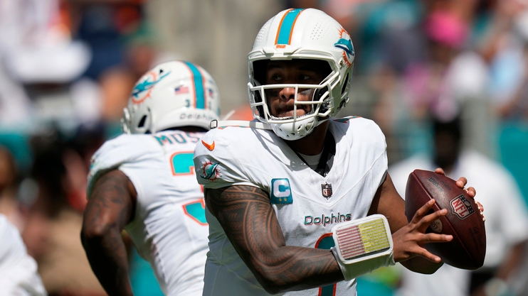 Dolphins score 70: Mike McDaniel explains why Miami decided not to go for  NFL scoring record by getting 73 