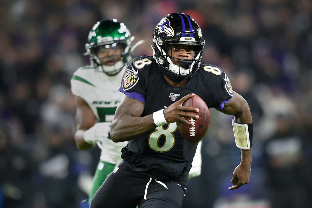 Lamar Jackson gets non-exclusive franchise tag as Jets visit Aaron