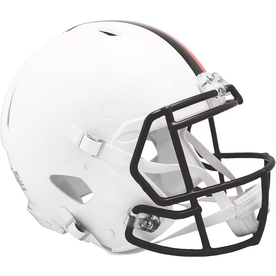 Browns wearing new white helmets for first time vs Steelers