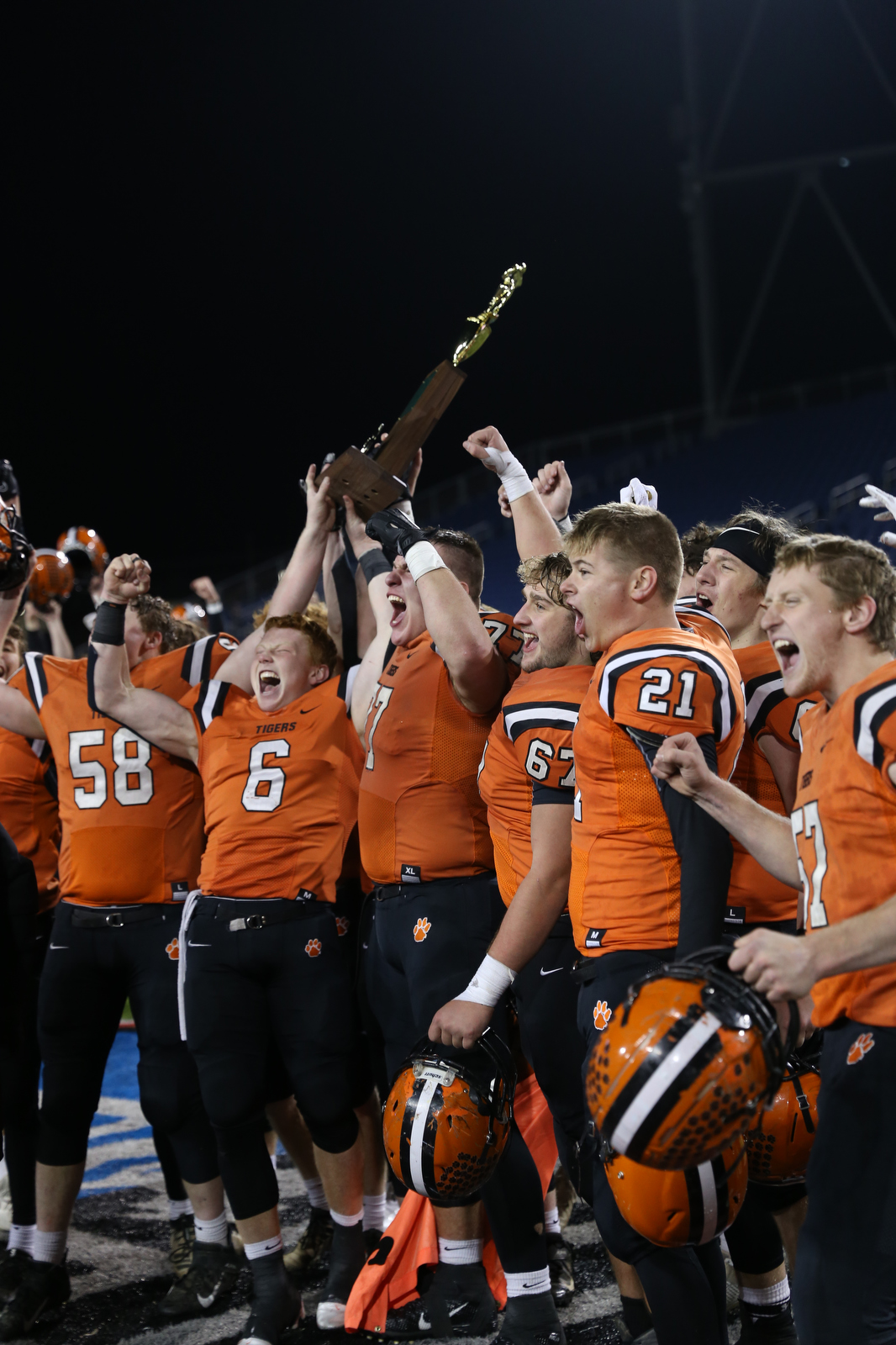 Hoover High launches sales of state championship T-shirts