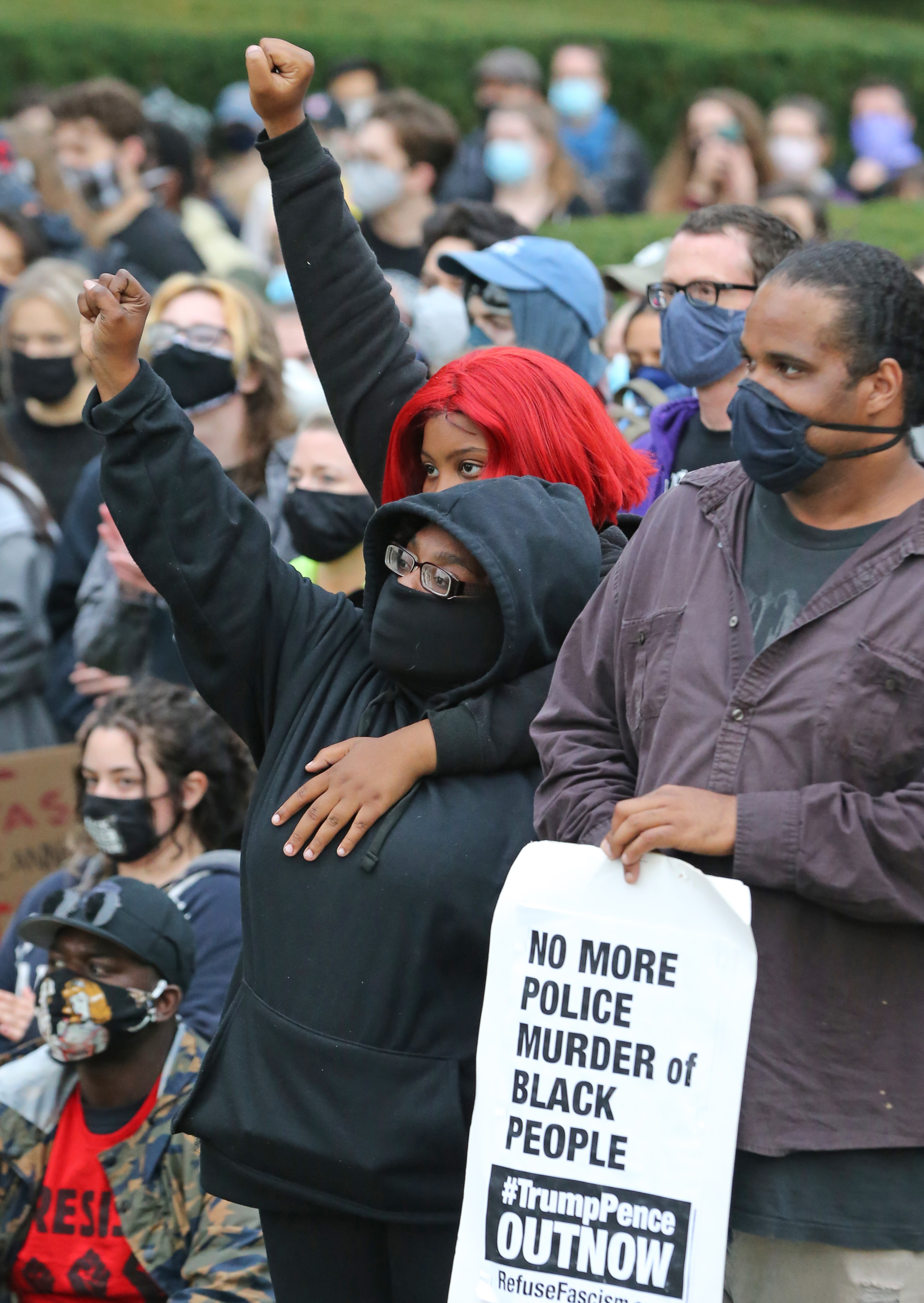 Protests outside the presidential debate in Cleveland, September 29 ...