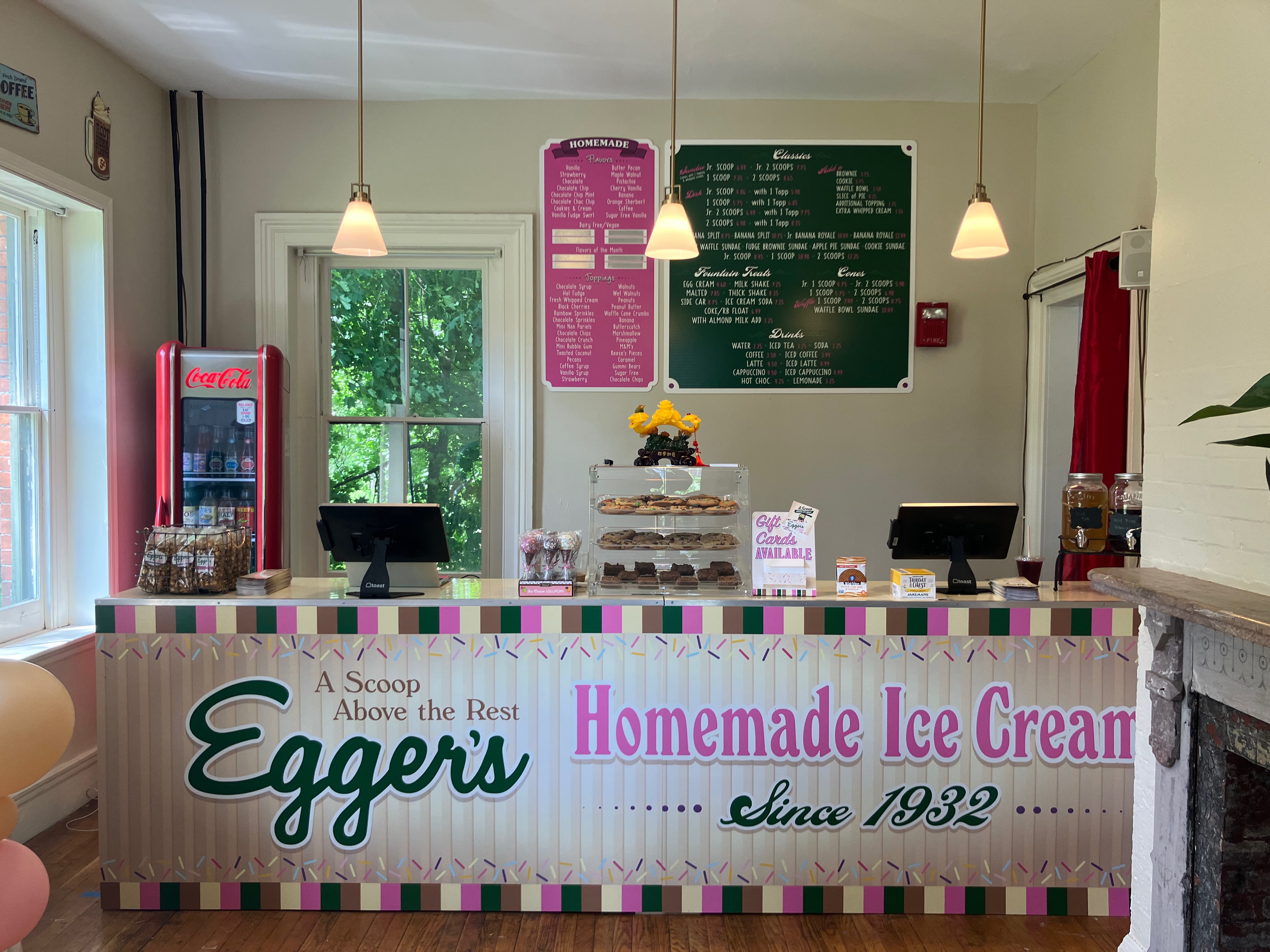 Egger's Ice Cream Parlor