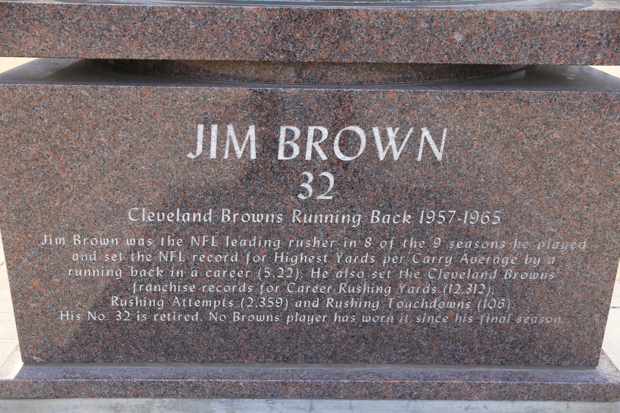 Fullback Jim Brown of Cleveland ran into a human wall on last-quarter play  of game against San Francisco Nov. 30, 1959 in Cleveland, Ohio. Brown  gained only a yard but picked up