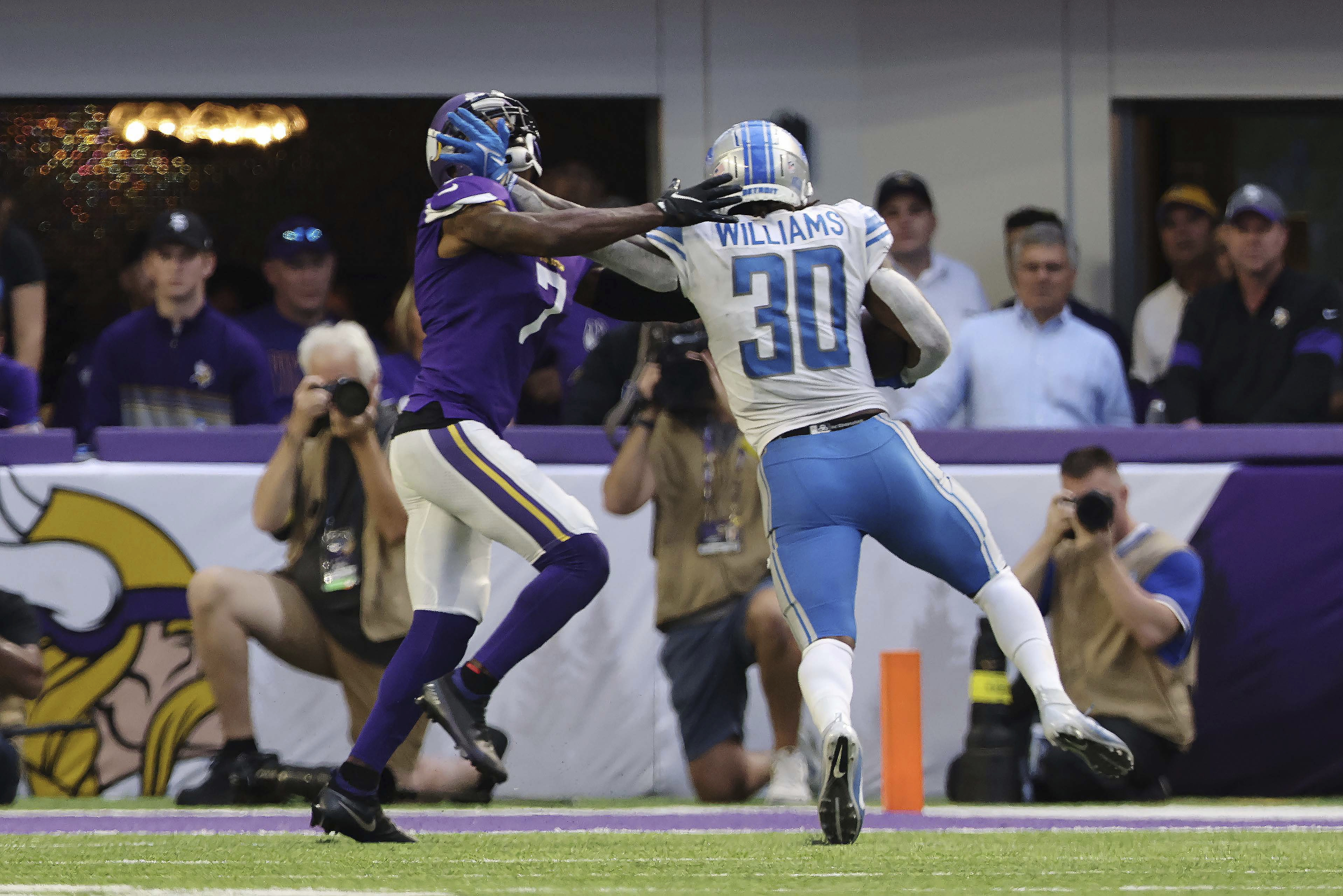 Detroit Lions on X: Uniform combo for Minnesota--no raspberry berets,  though  / X