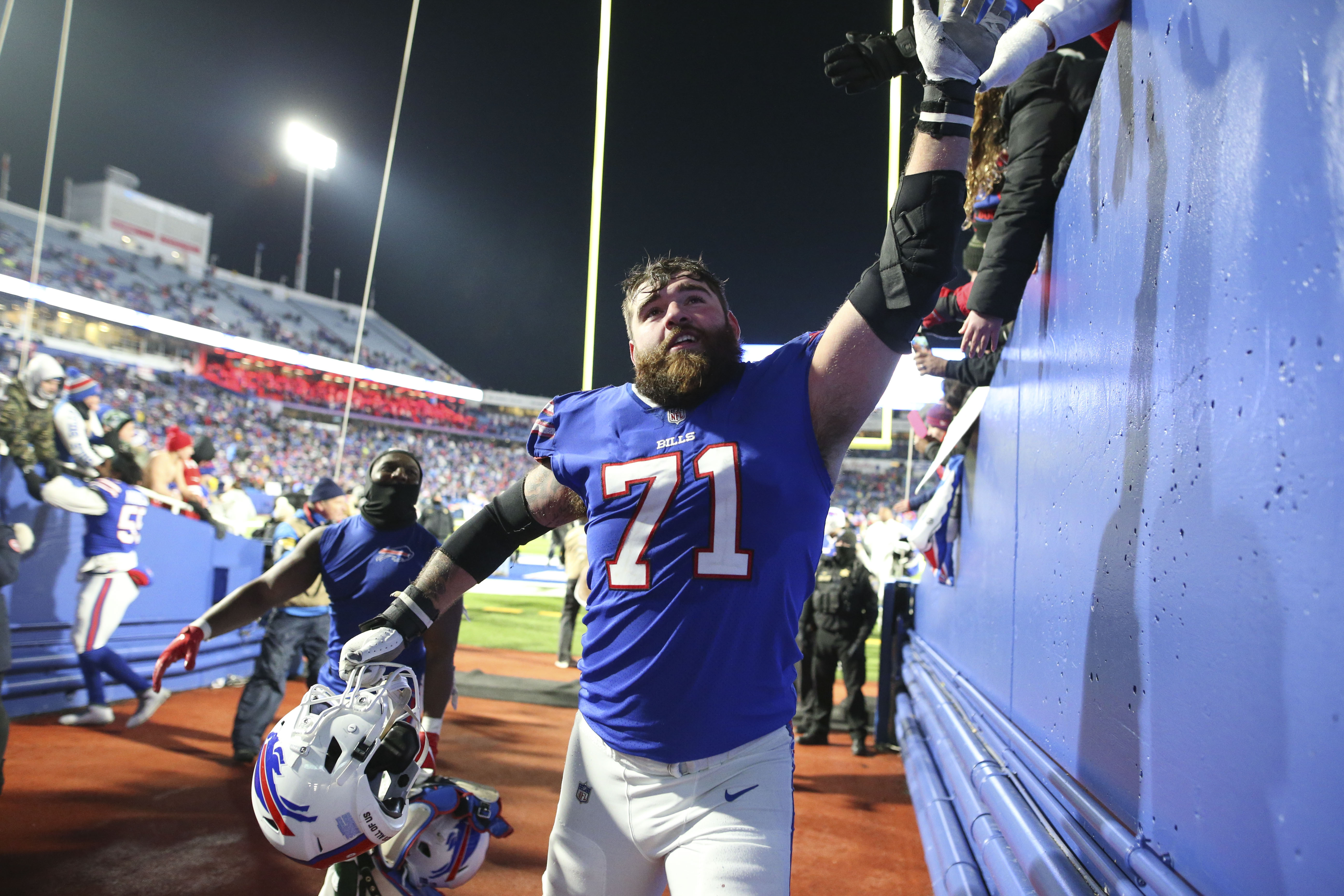 Bills to make contract offer to restricted free agent offensive lineman  Ryan Bates