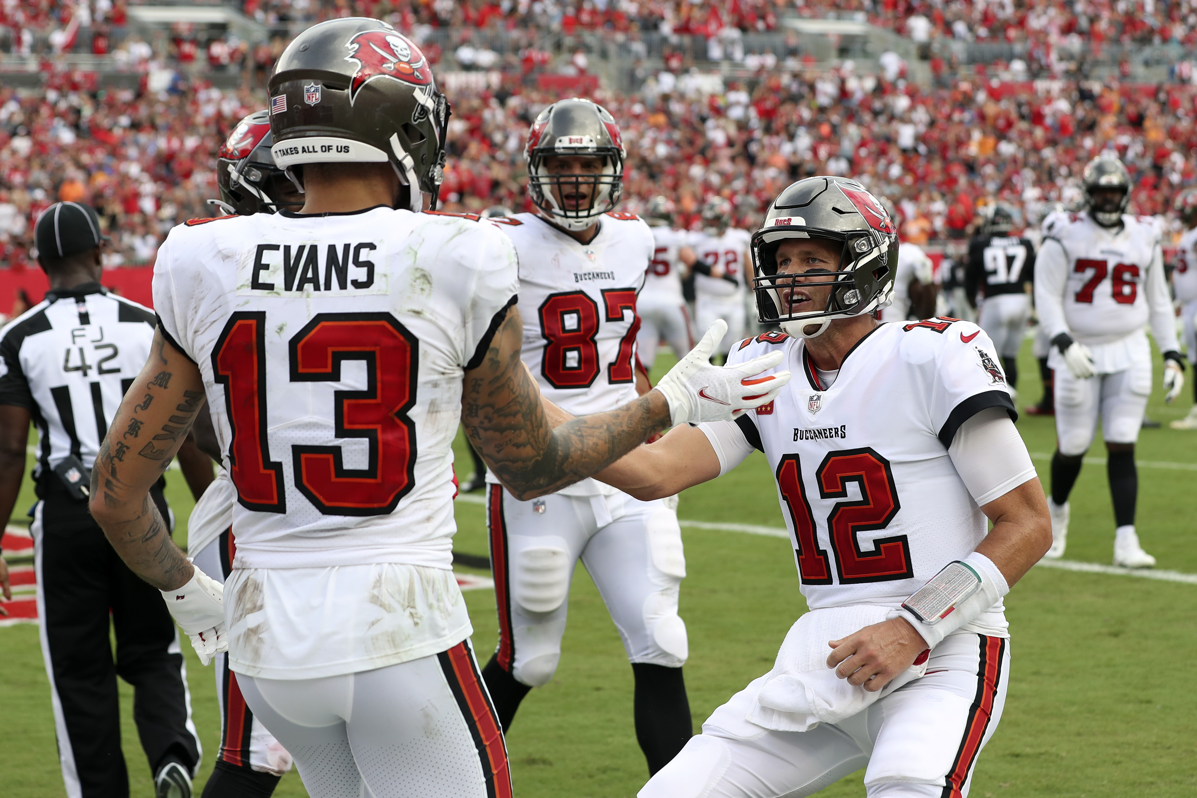 What TV channel is Tampa Bay Buccaneers game on today vs. Rams (11/6/22)  FREE LIVE STREAM, Time, TV, Latest Odds for NFL Week 9 