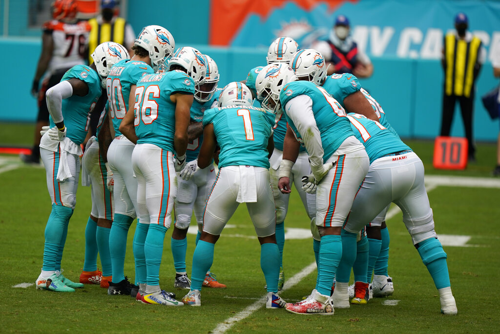 Tua throws for 296 yards as Dolphins beat Bengals 19-7